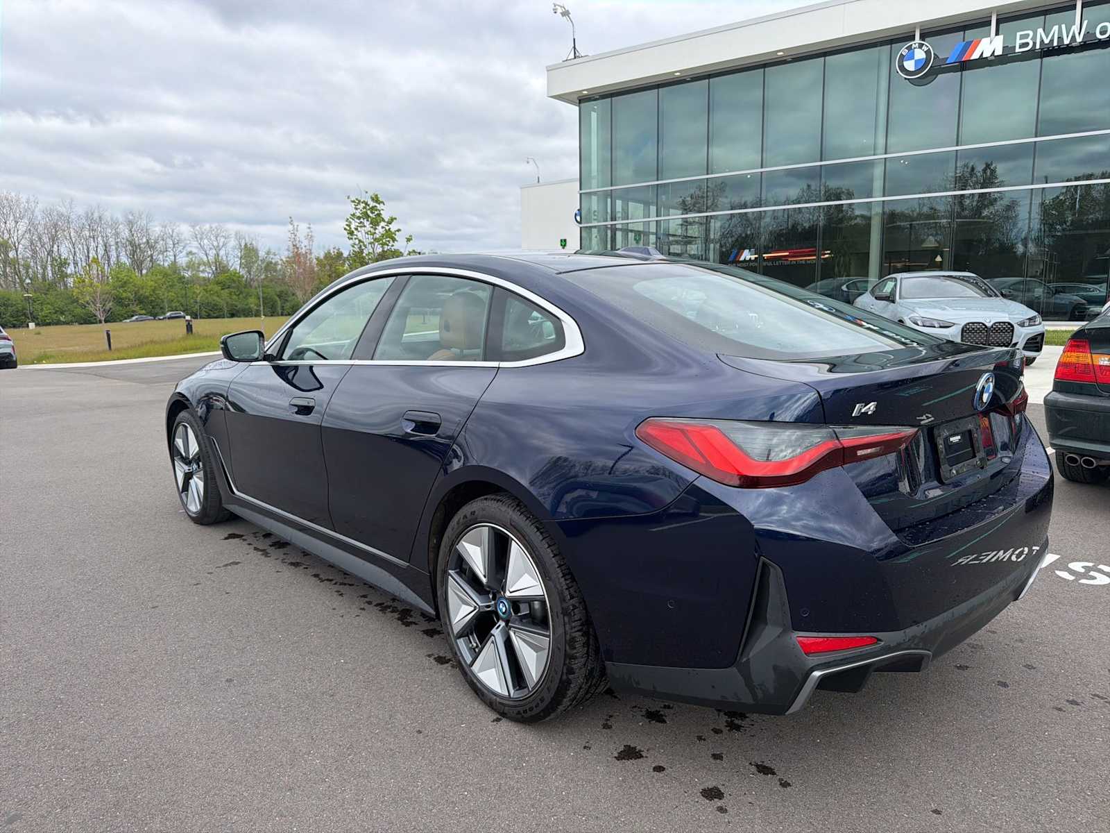 Thumbnail: 2023 BMW i4 - 11