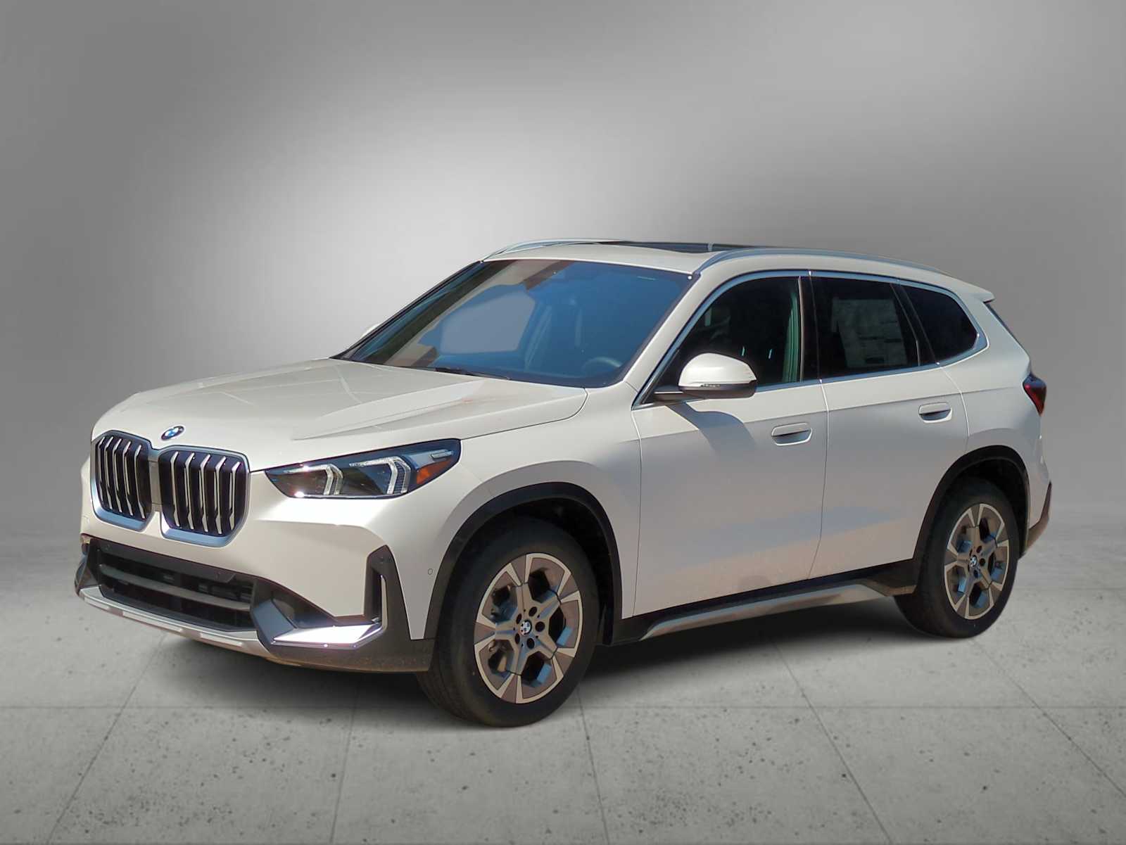 Thumbnail: 2026 BMW X1 - 4