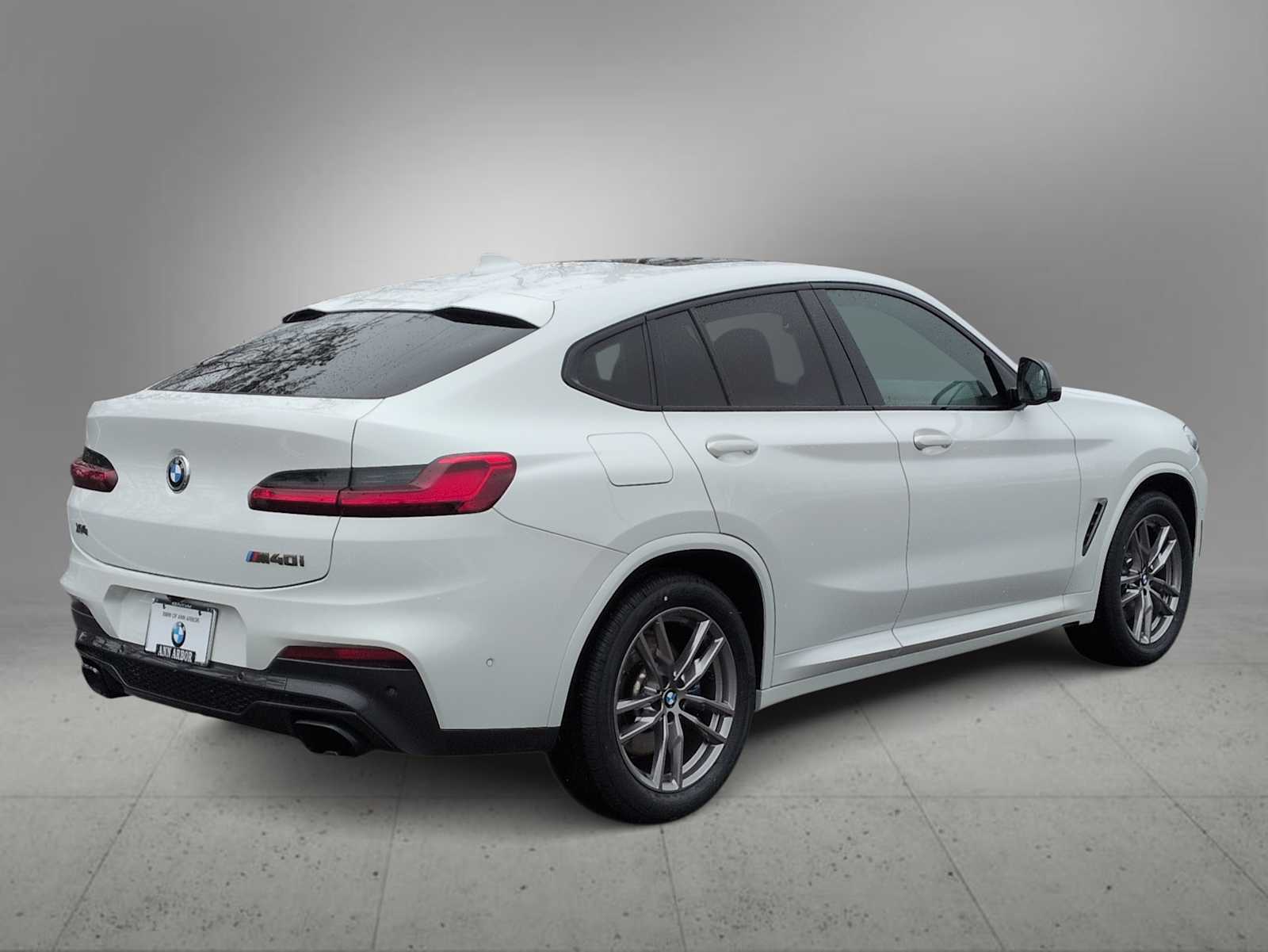Thumbnail: 2021 BMW X4 - 8