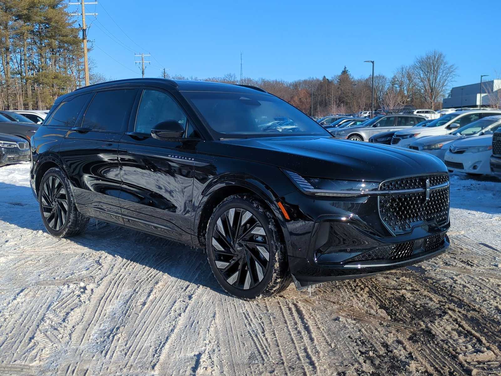 Thumbnail: 2024 Lincoln Nautilus - 15