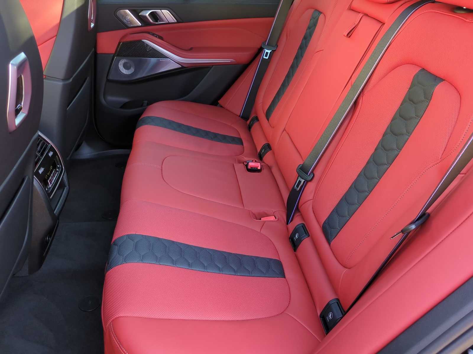 Thumbnail: 2026 BMW X5 - 20