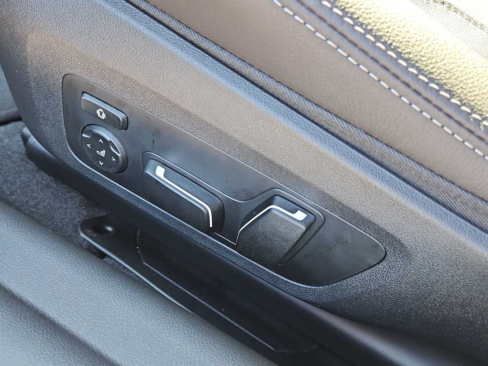 Thumbnail: 2026 BMW M2 - 16