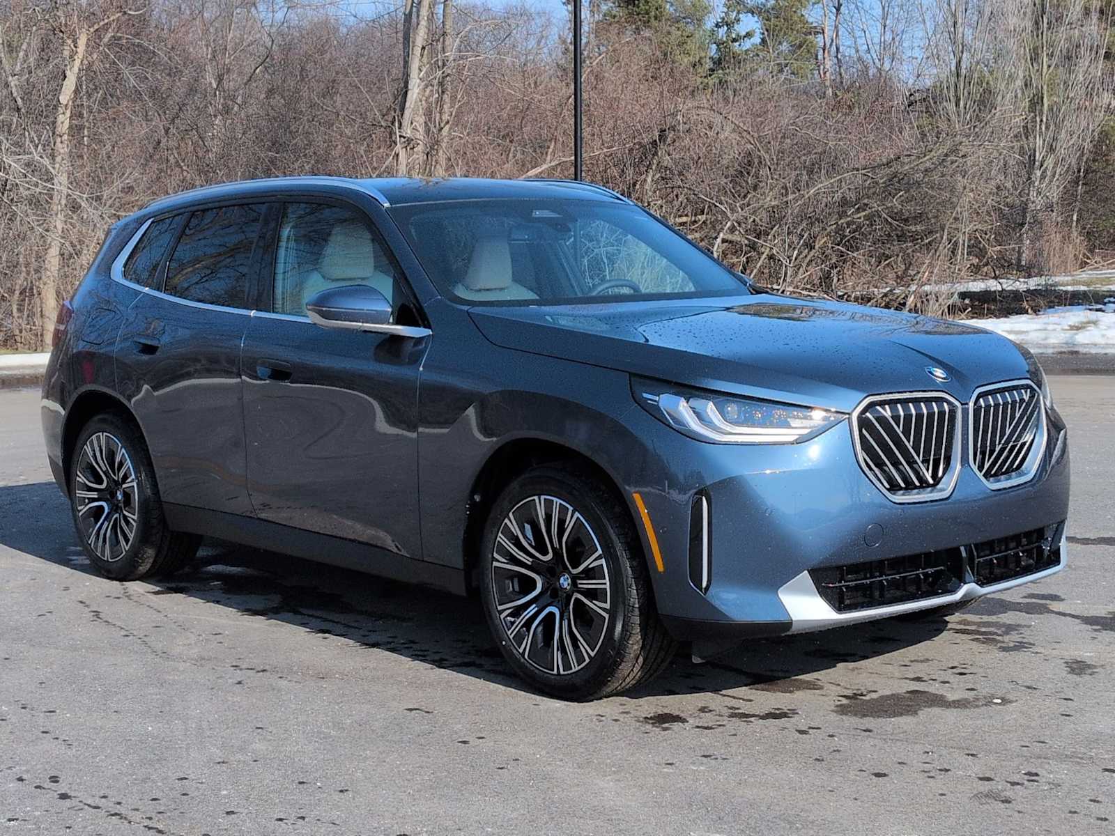 Thumbnail: 2026 BMW X3 - 16