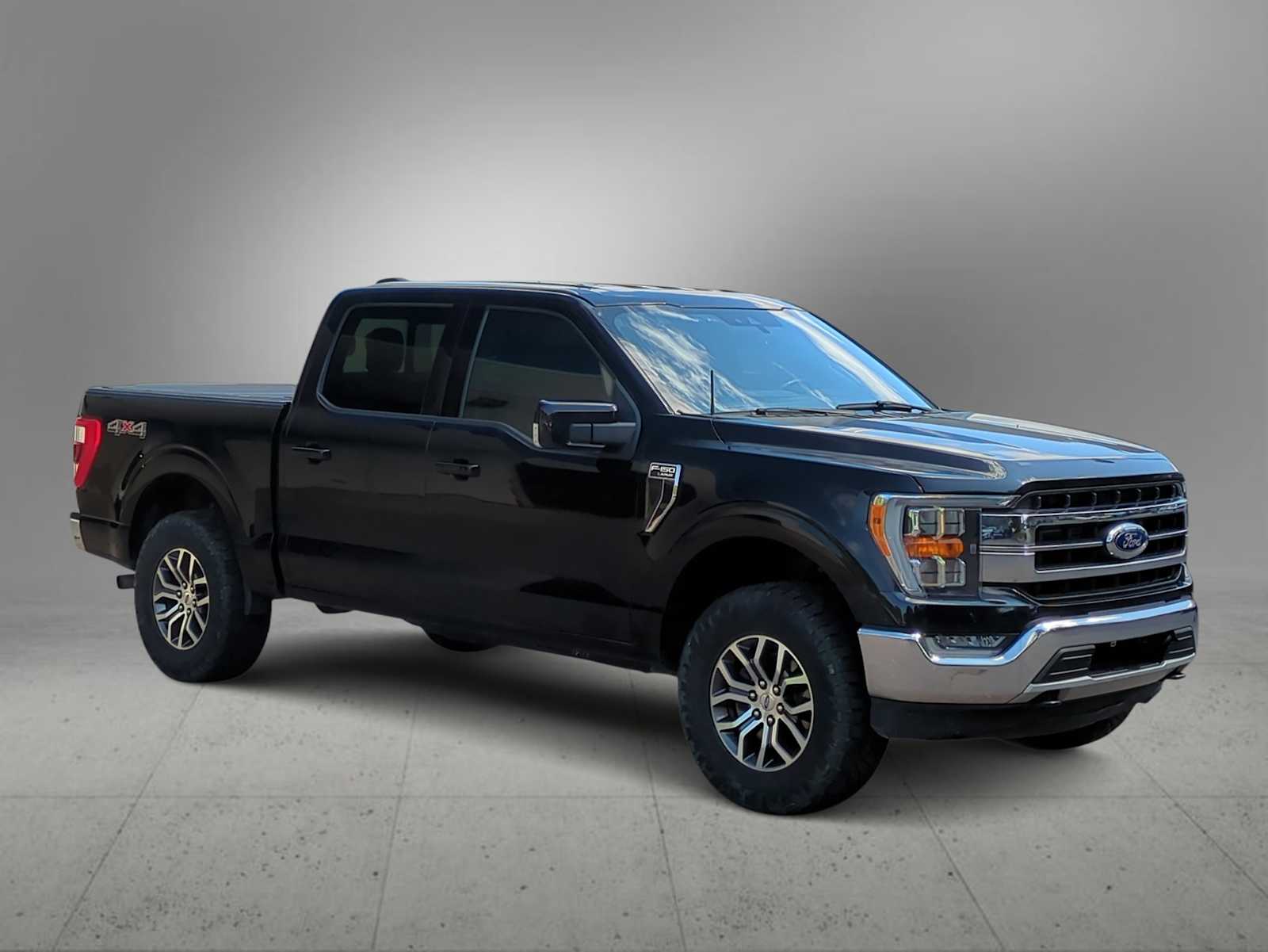 2021 Ford F-150 Lariat photo 2