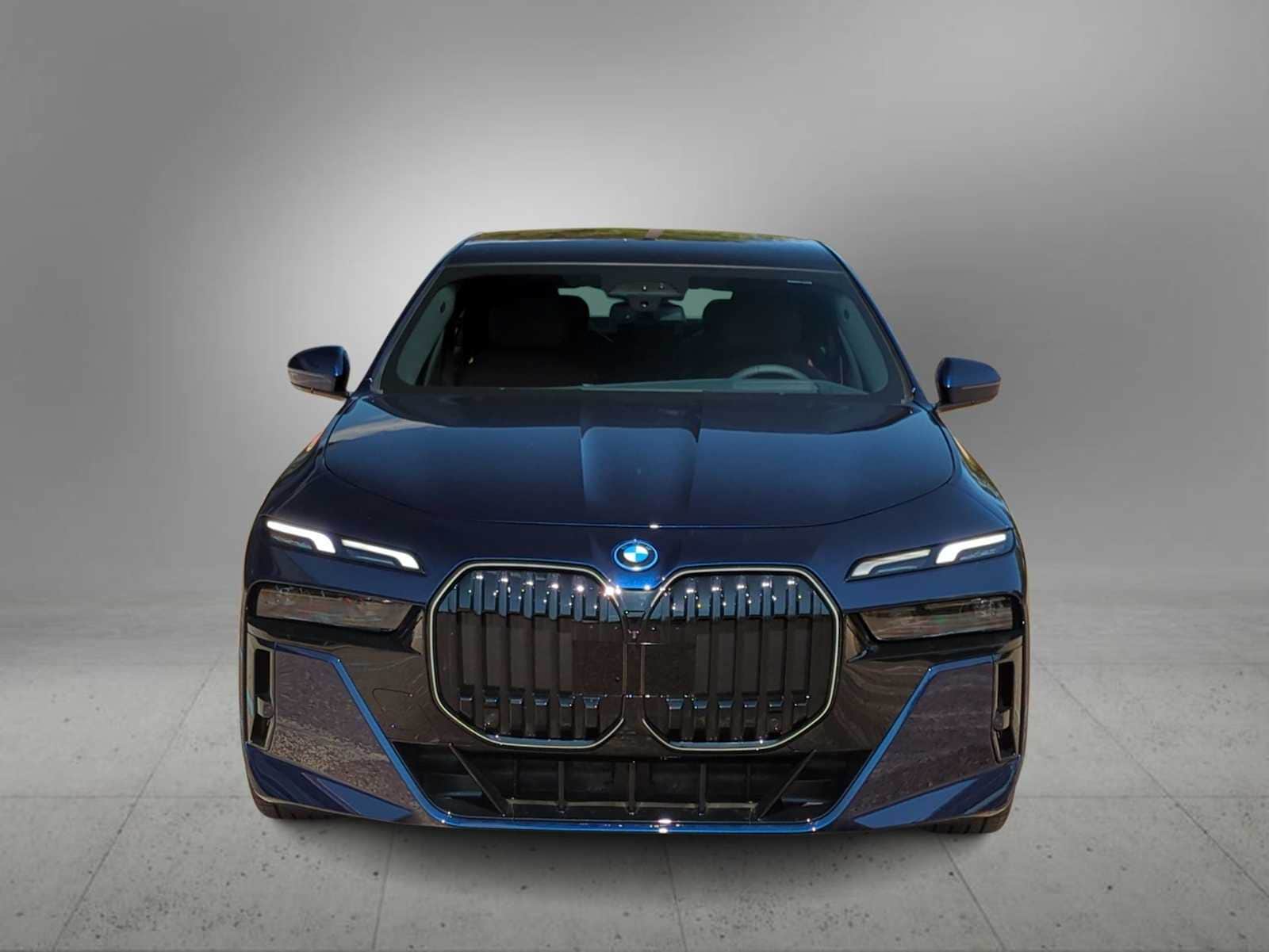 Thumbnail: 2026 BMW i7 - 3