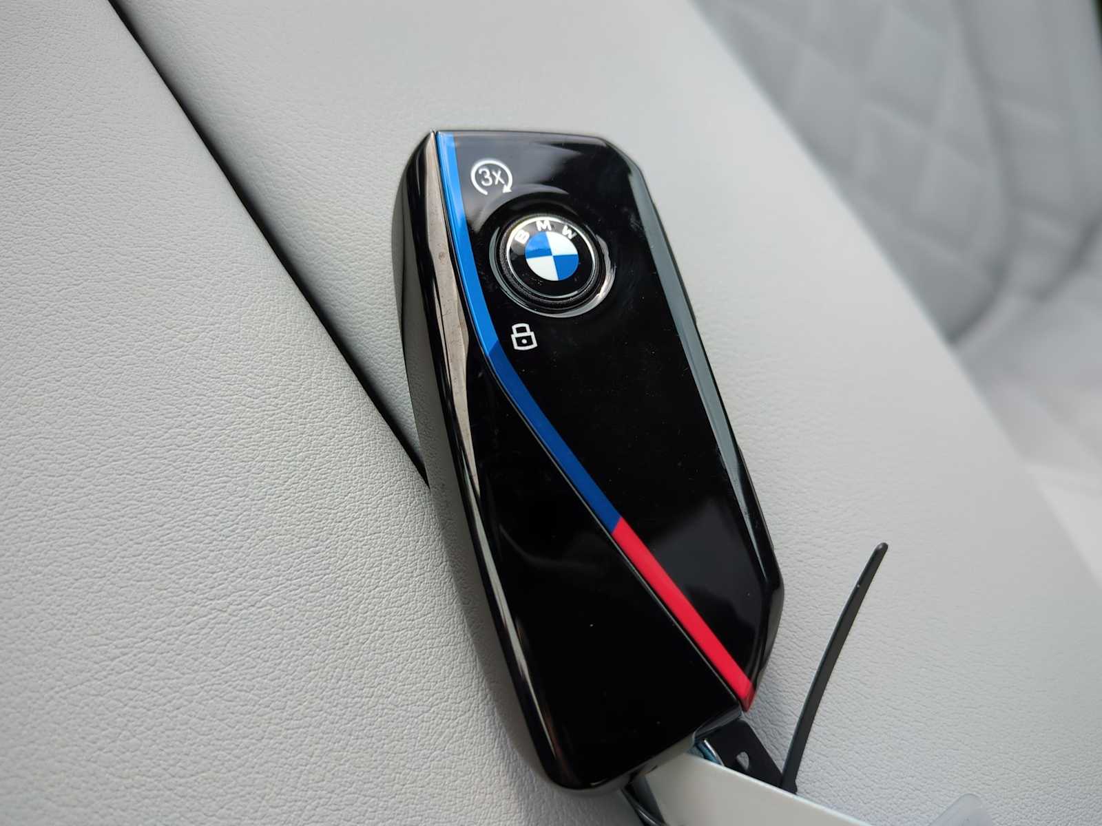 Thumbnail: 2026 BMW X6 - 37