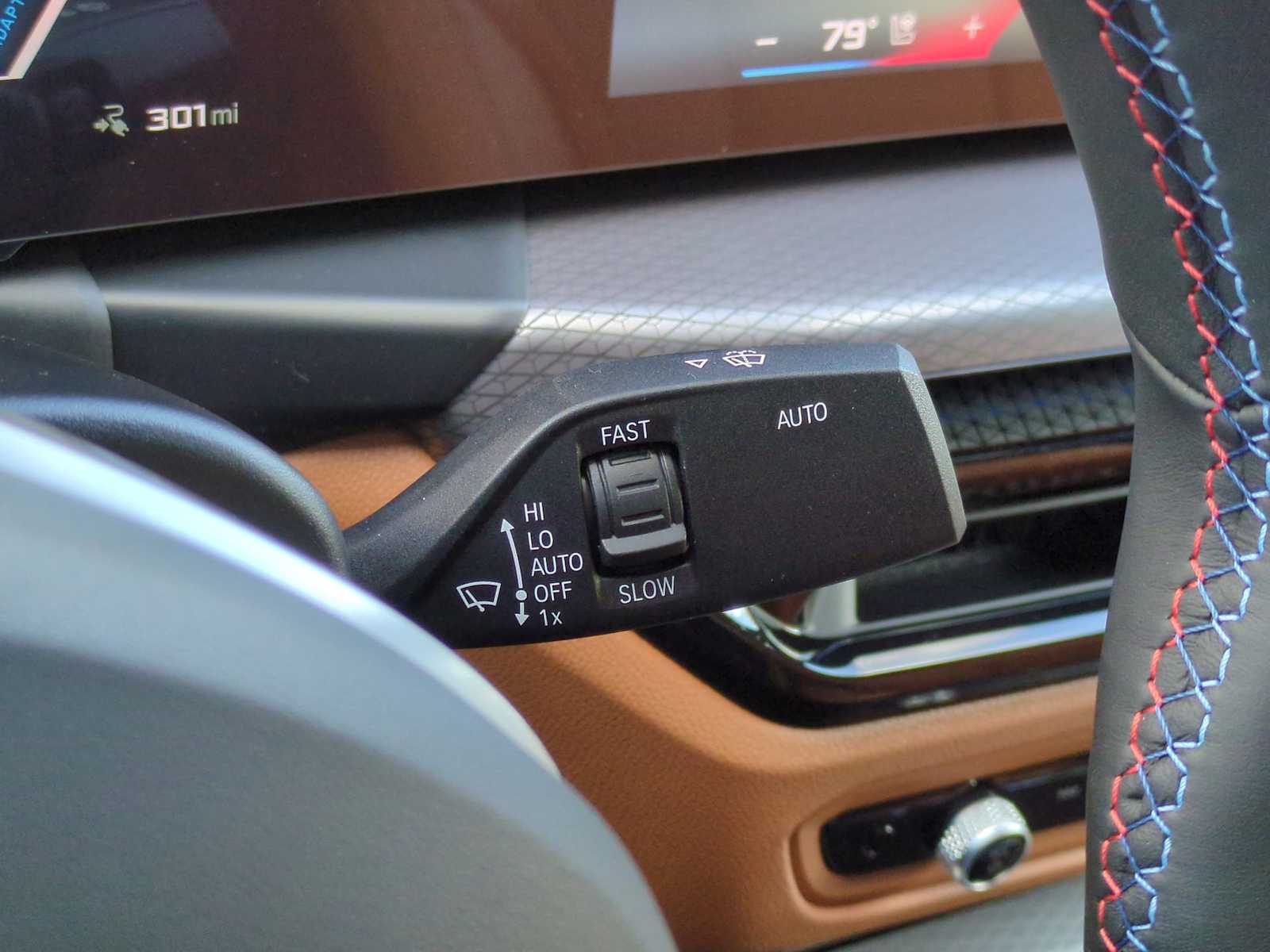 Thumbnail: 2025 BMW i4 - 27