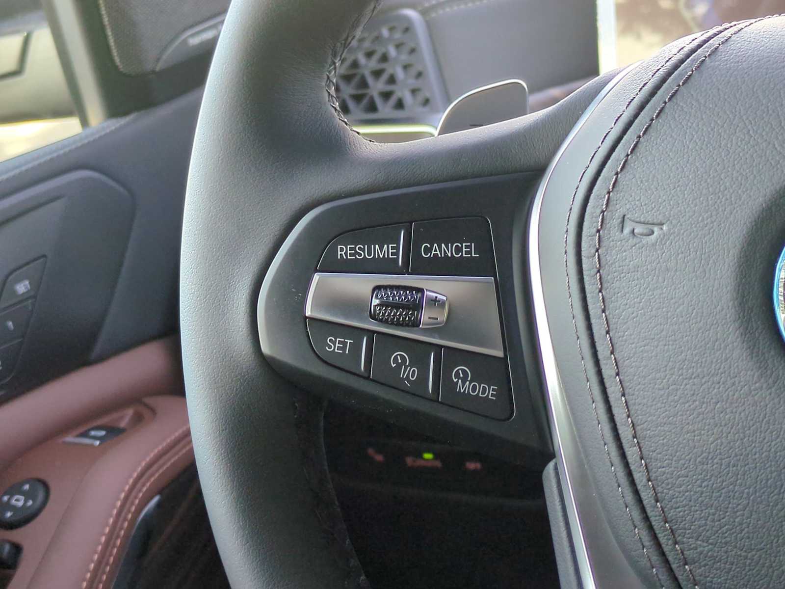 Thumbnail: 2026 BMW X5 - 25