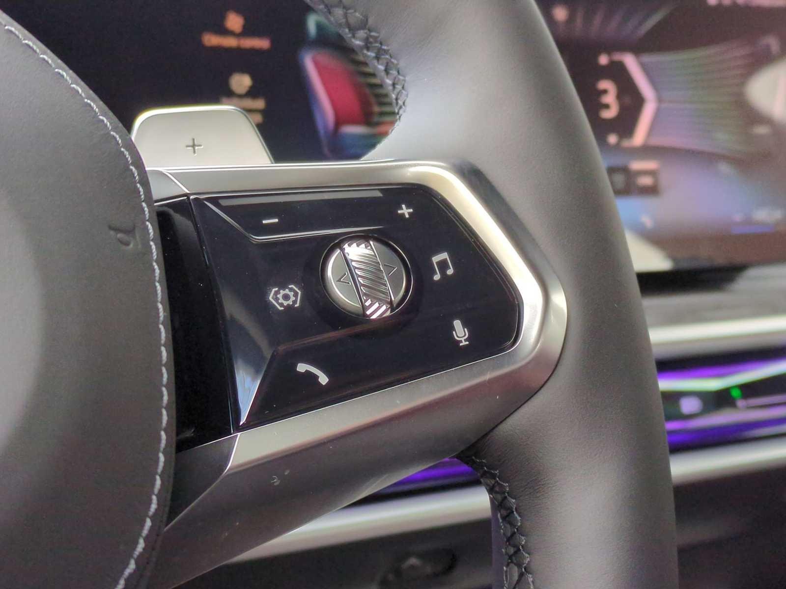 Thumbnail: 2025 BMW 7 Series - 27