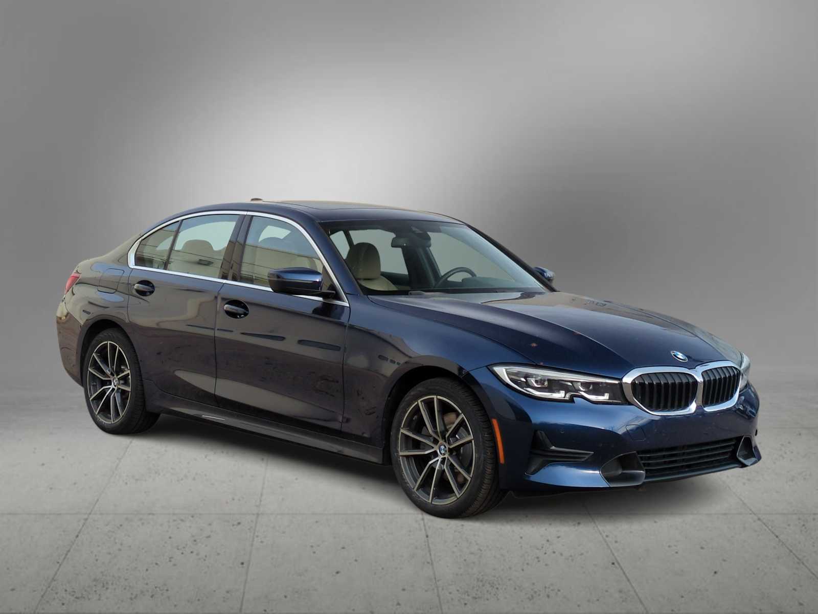 Thumbnail: 2019 BMW 3 Series - 2
