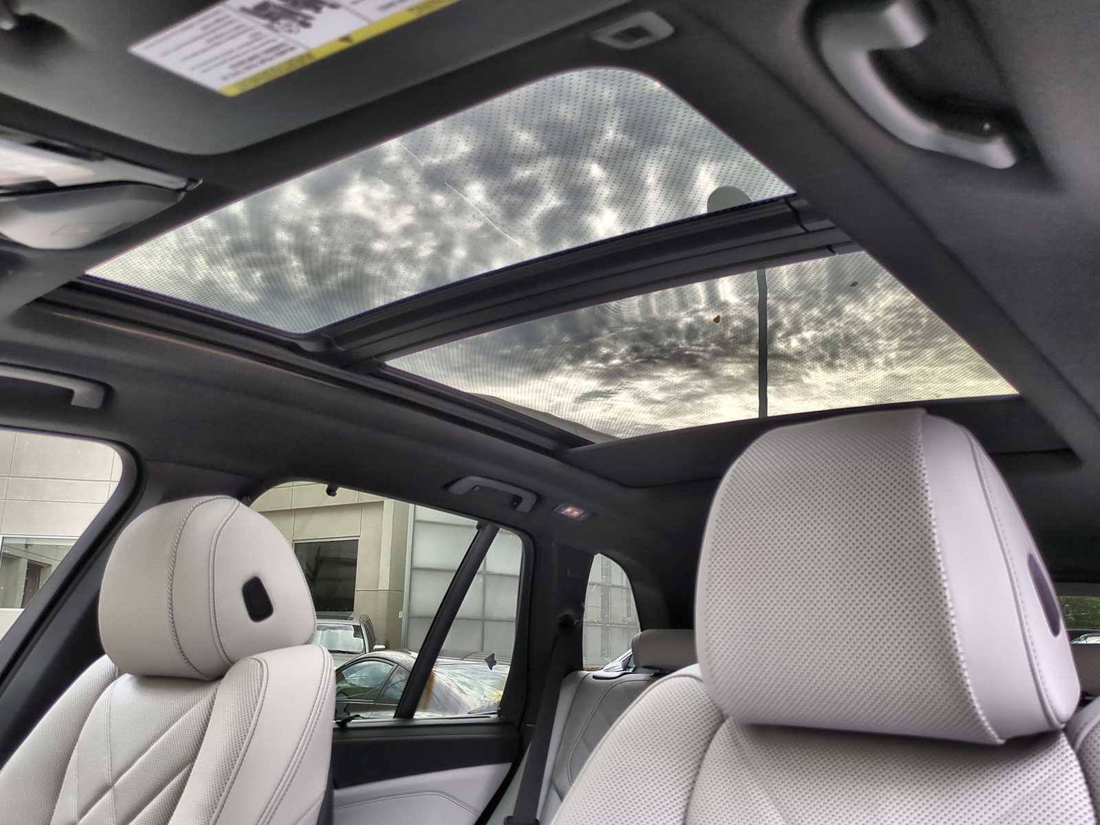 Thumbnail: 2026 BMW X5 - 19