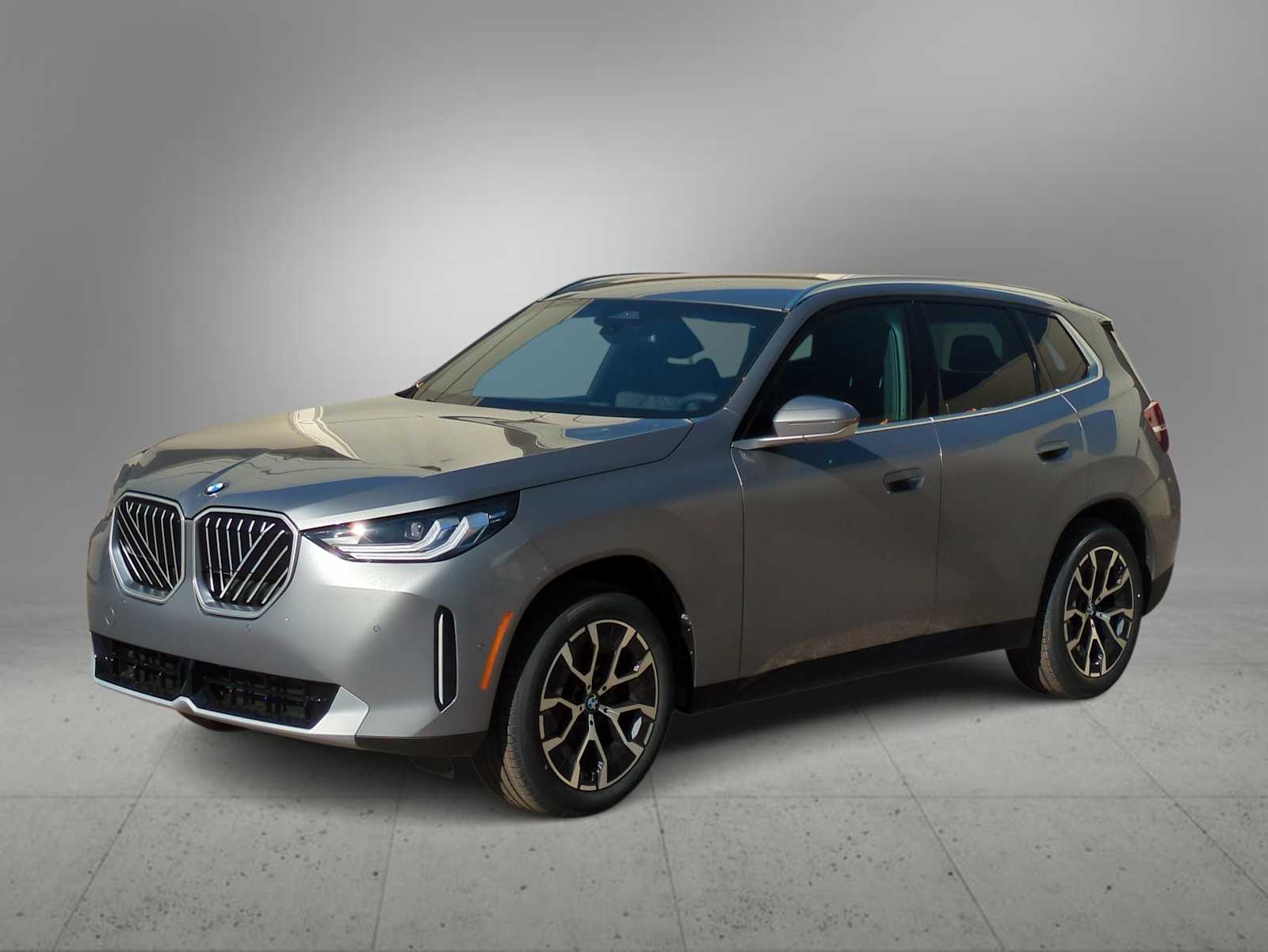 Thumbnail: 2026 BMW X3 - 4