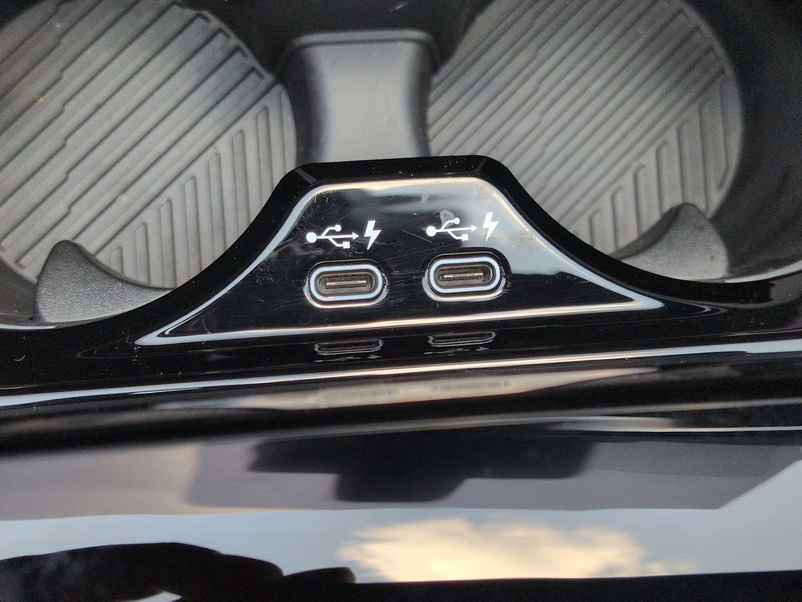 Thumbnail: 2024 BMW i5 - 33