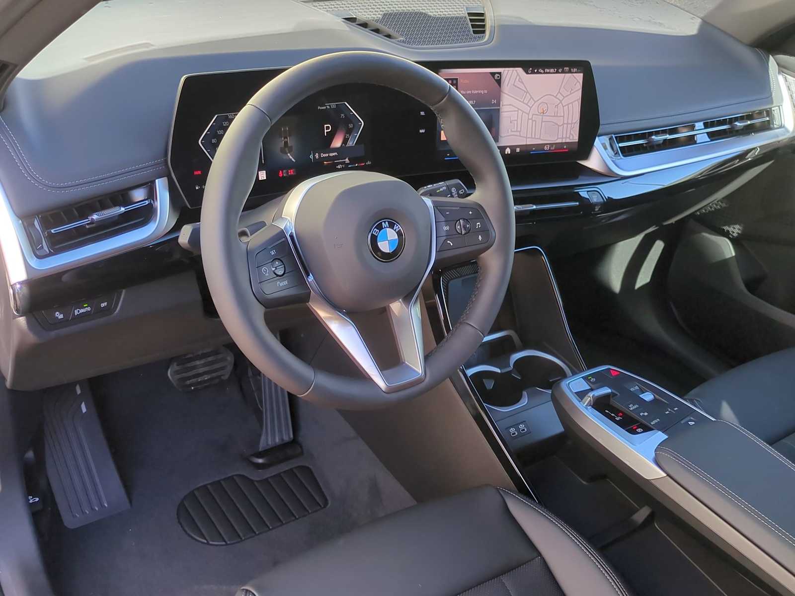 2025 BMW X1 xDrive28i 10