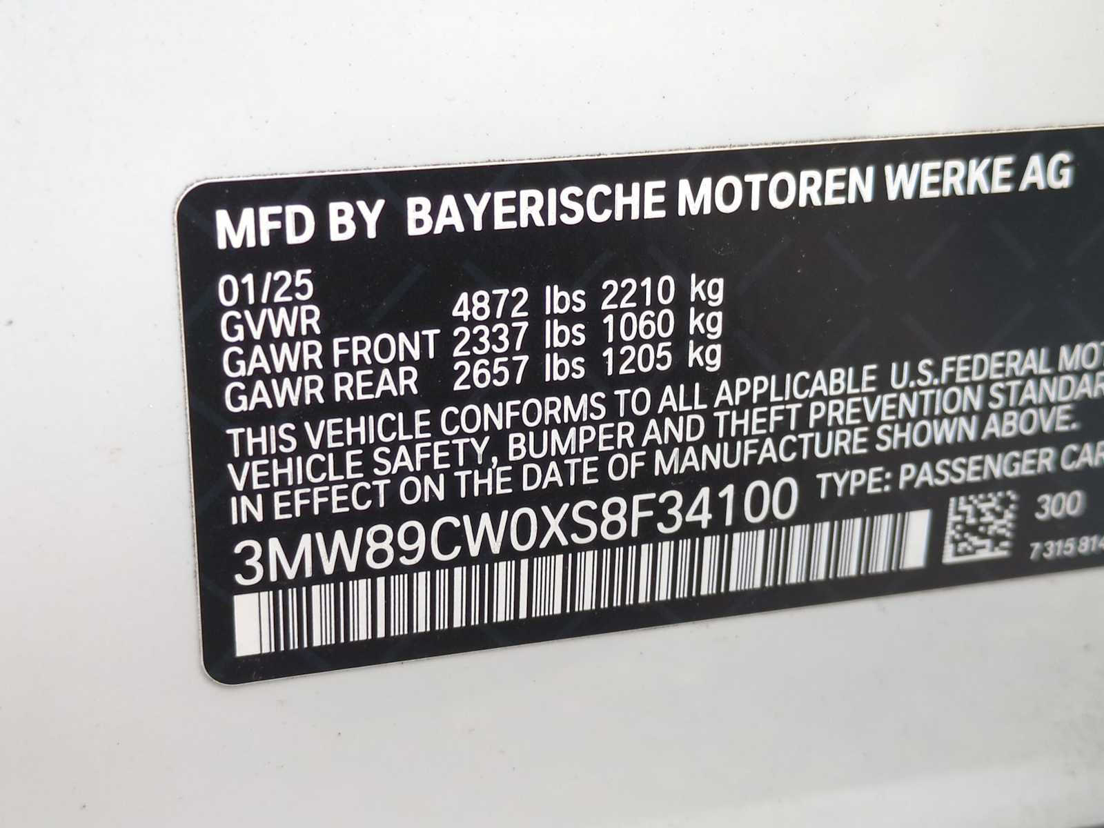 Thumbnail: 2025 BMW 3 Series - 38