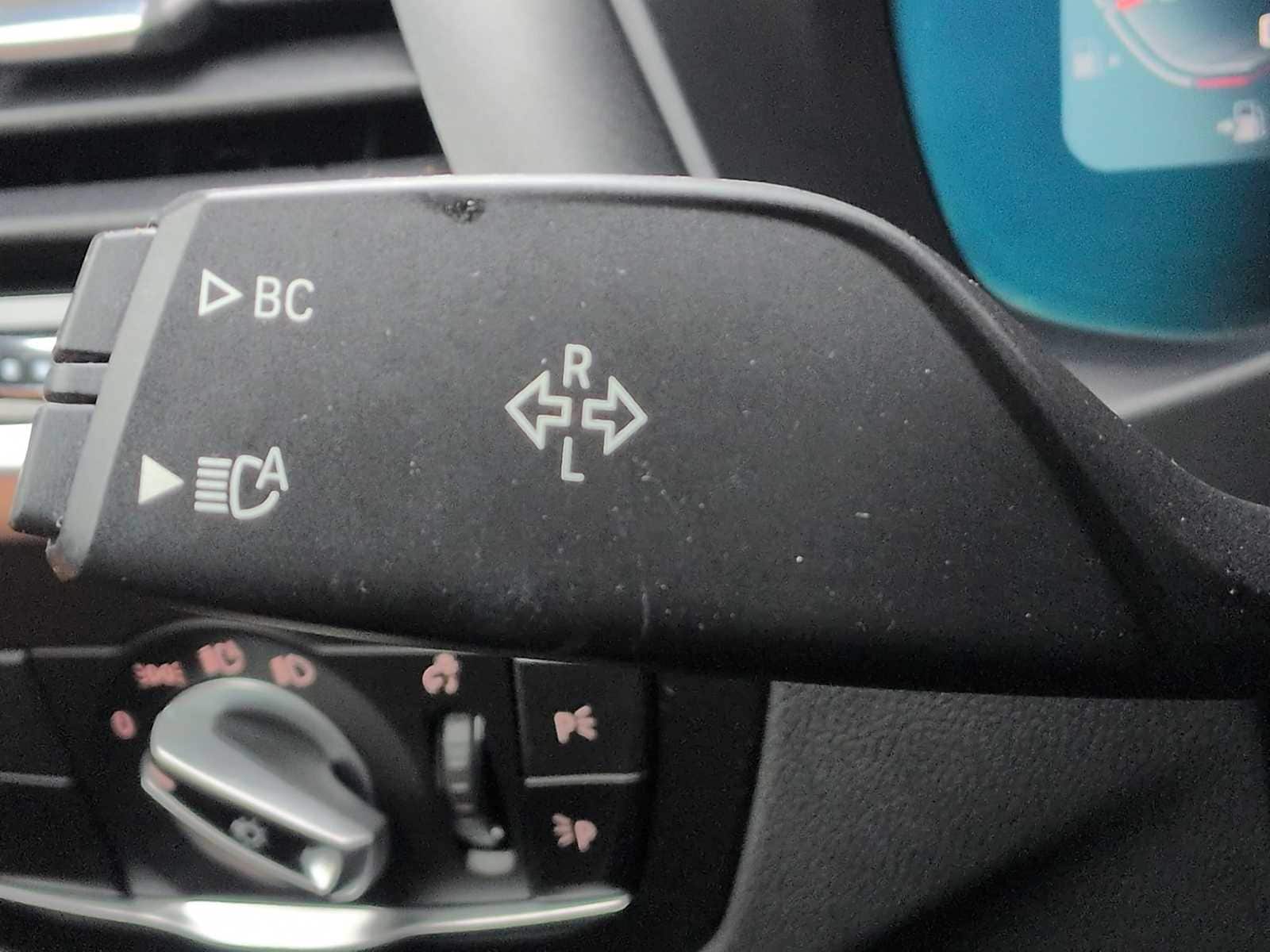 Thumbnail: 2021 BMW X4 - 34