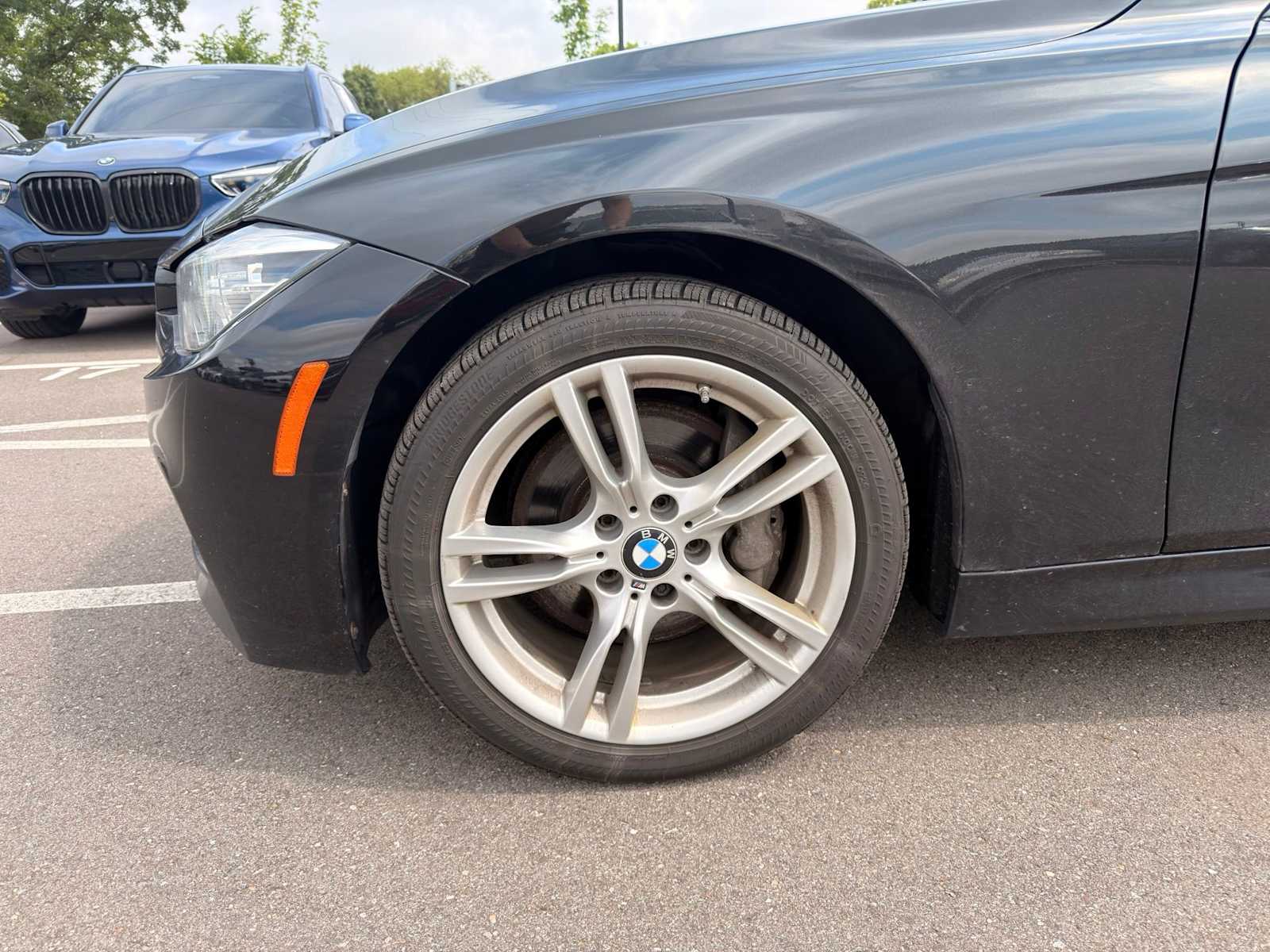 Thumbnail: 2018 BMW 3 Series - 4
