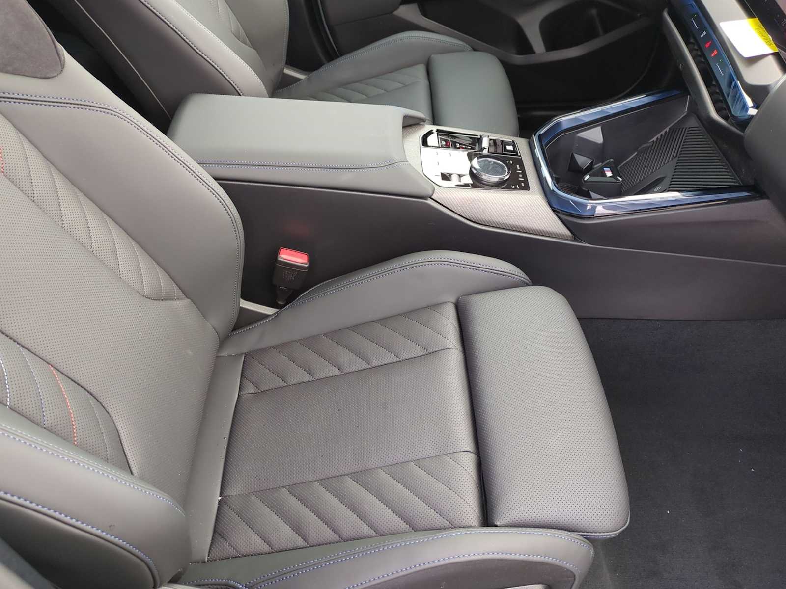 Thumbnail: 2026 BMW X3 - 23