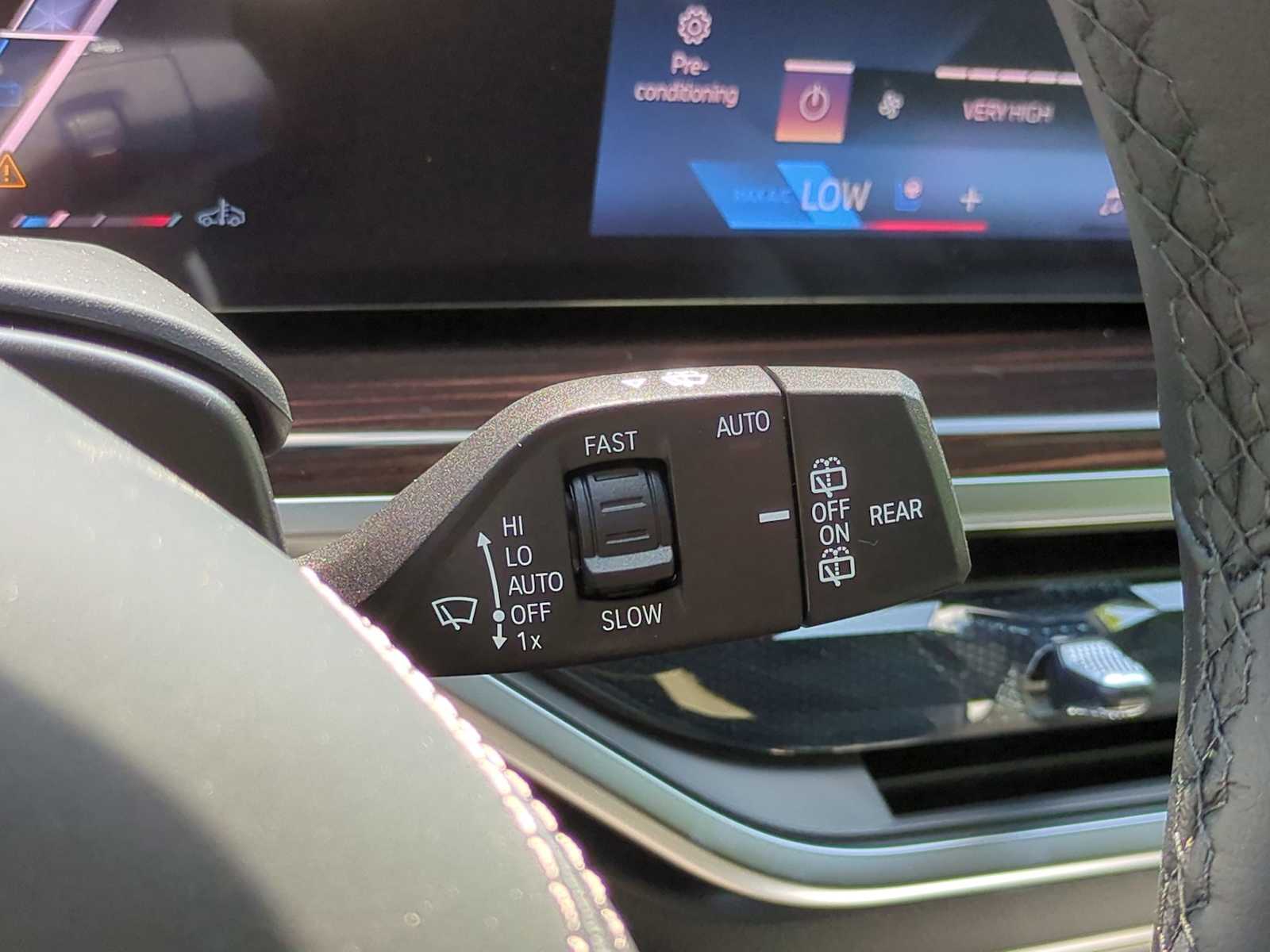 Thumbnail: 2026 BMW X5 - 27