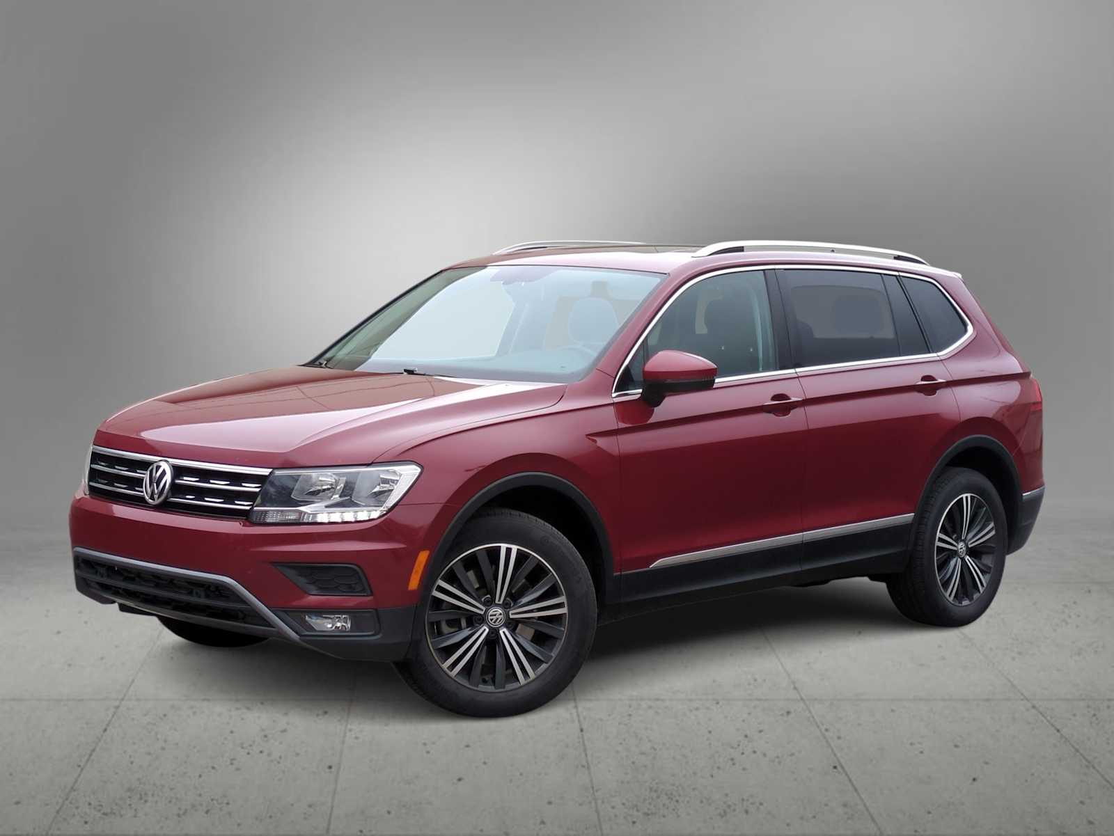 2019 Volkswagen Tiguan SEL's photo