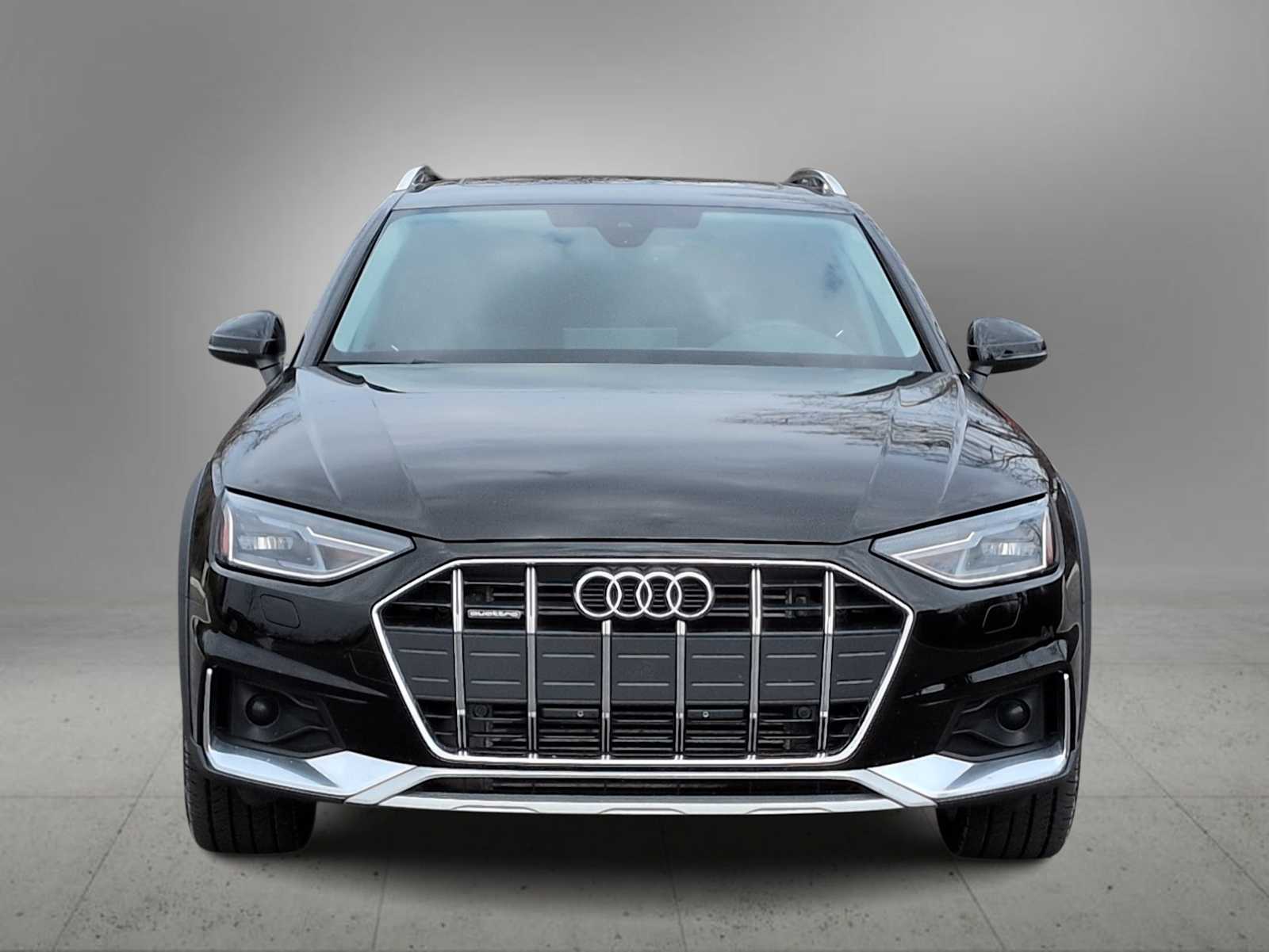 Thumbnail: 2022 Audi A4 - 3