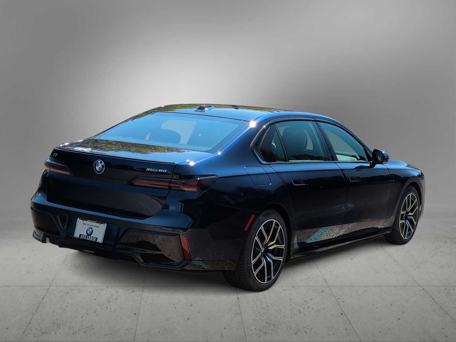 Thumbnail: 2026 BMW i7 - 8