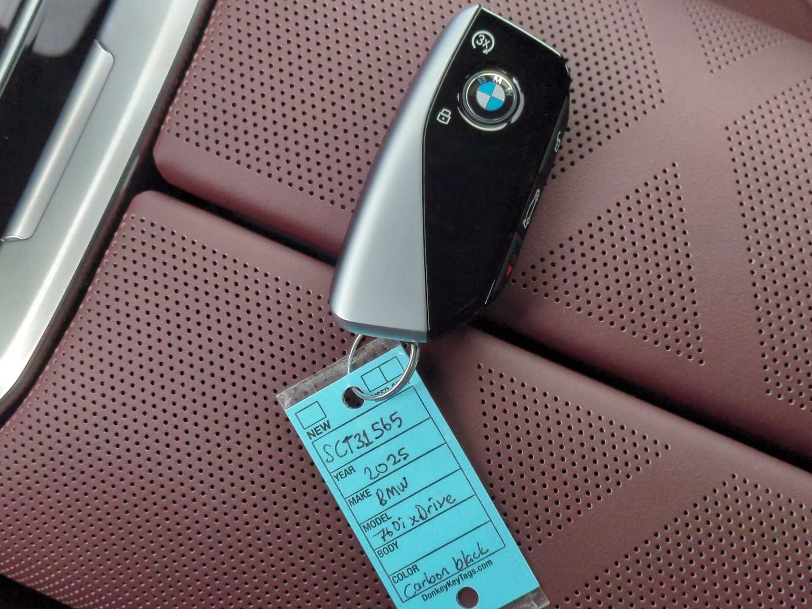 Thumbnail: 2025 BMW 7 Series - 37