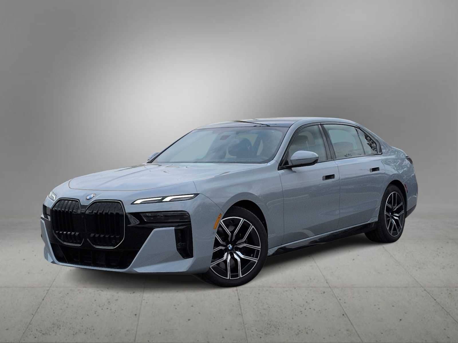 ヨコウ New 2025 BMW 740i Sedan xDrive Brooklyn Gray For Sale | Medford OR