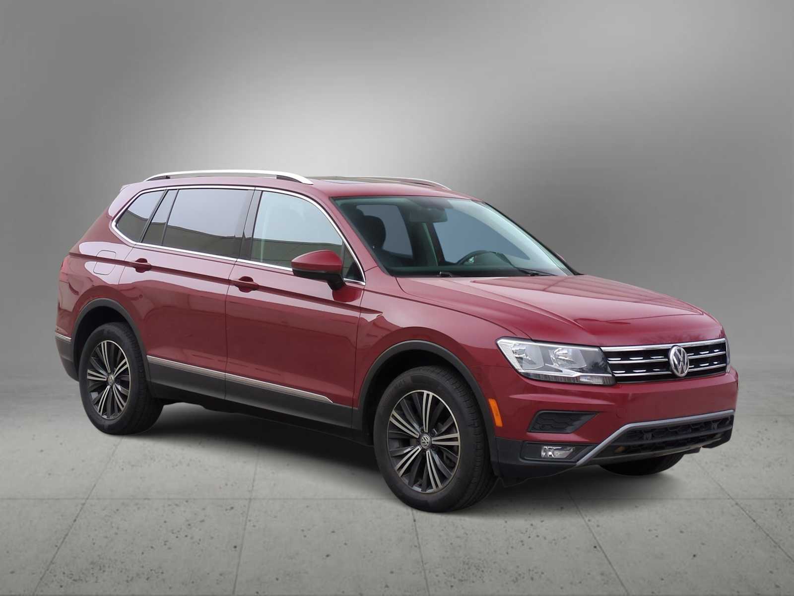 Thumbnail: 2019 Volkswagen Tiguan - 2