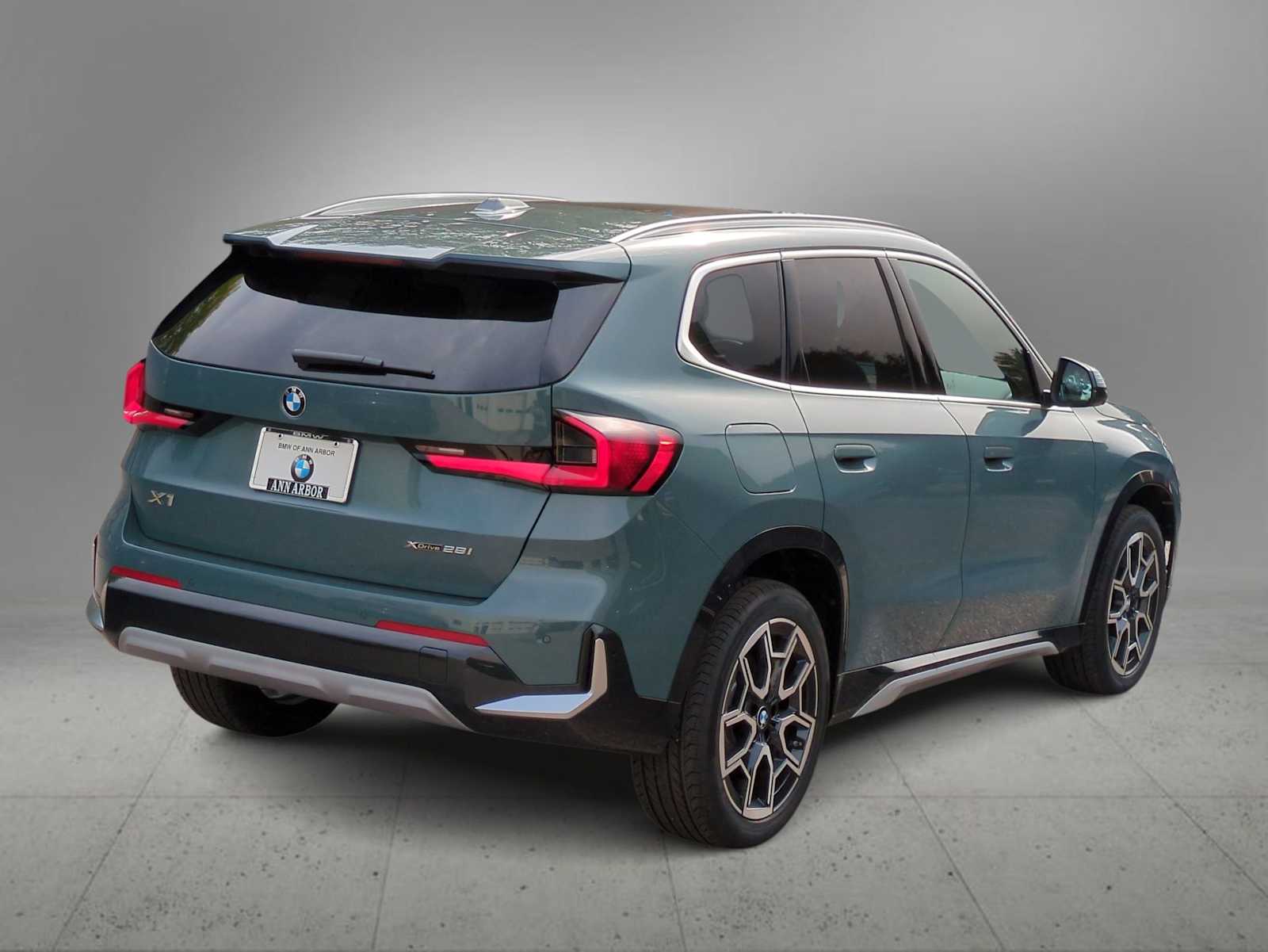 Thumbnail: 2026 BMW X1 - 8