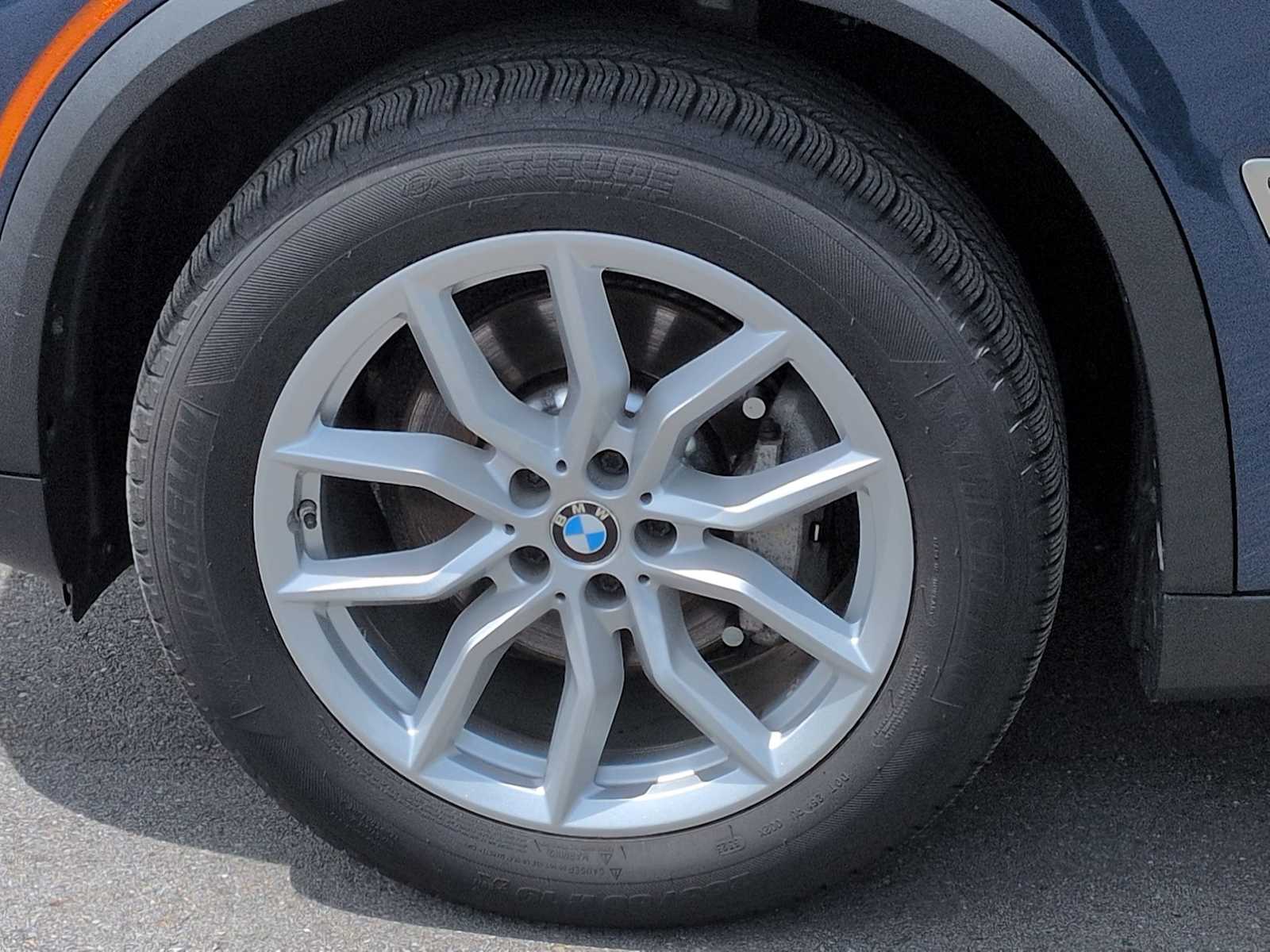 Thumbnail: 2019 BMW X5 - 14