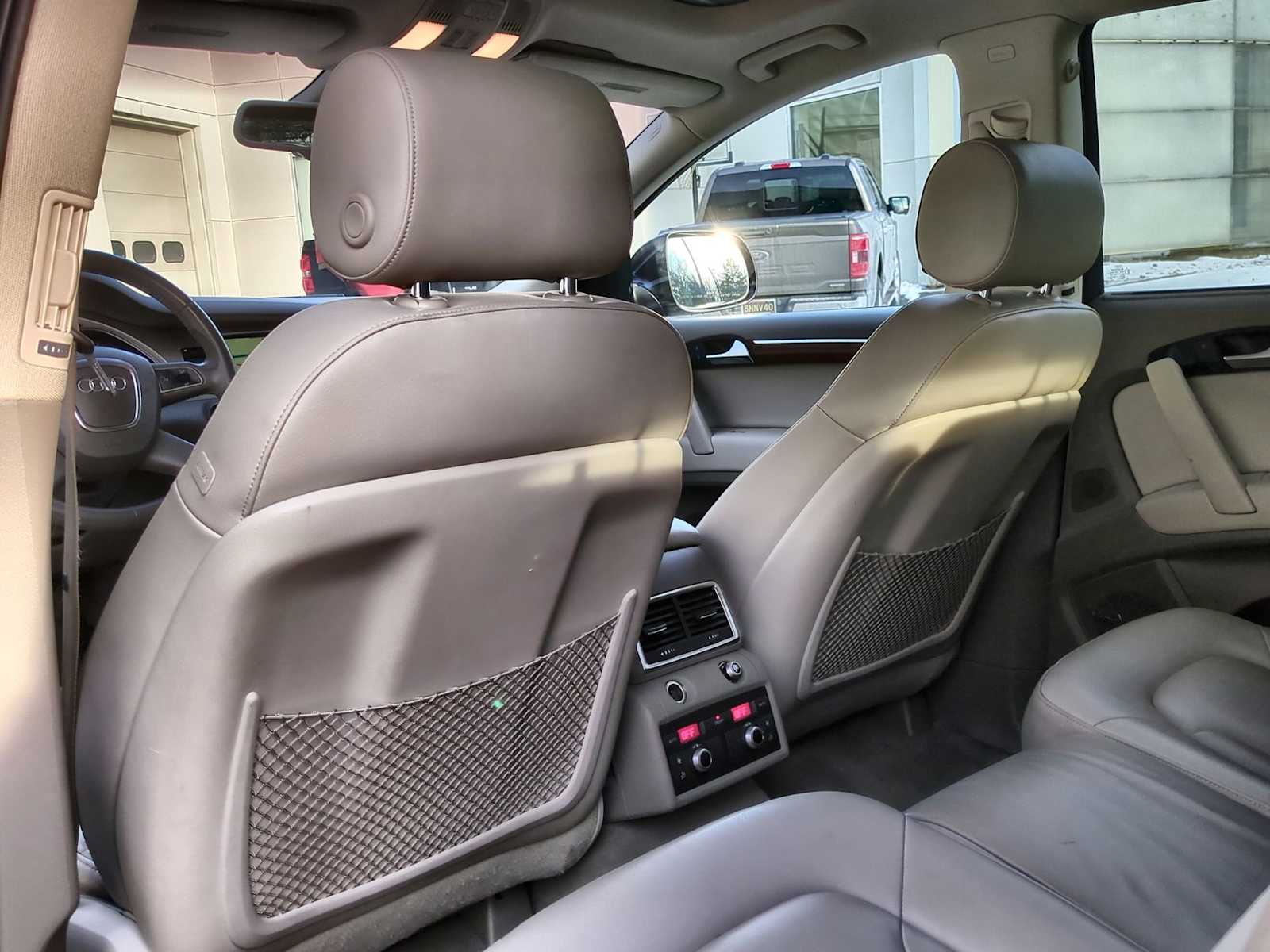 Thumbnail: 2011 Audi Q7 - 18