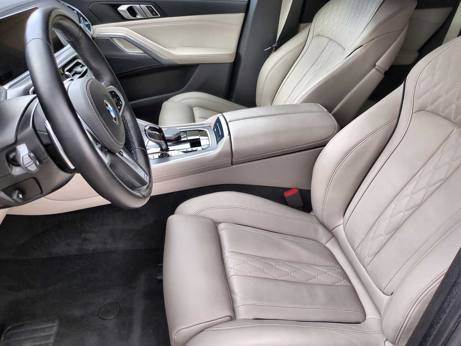 Thumbnail: 2023 BMW X6 - 16