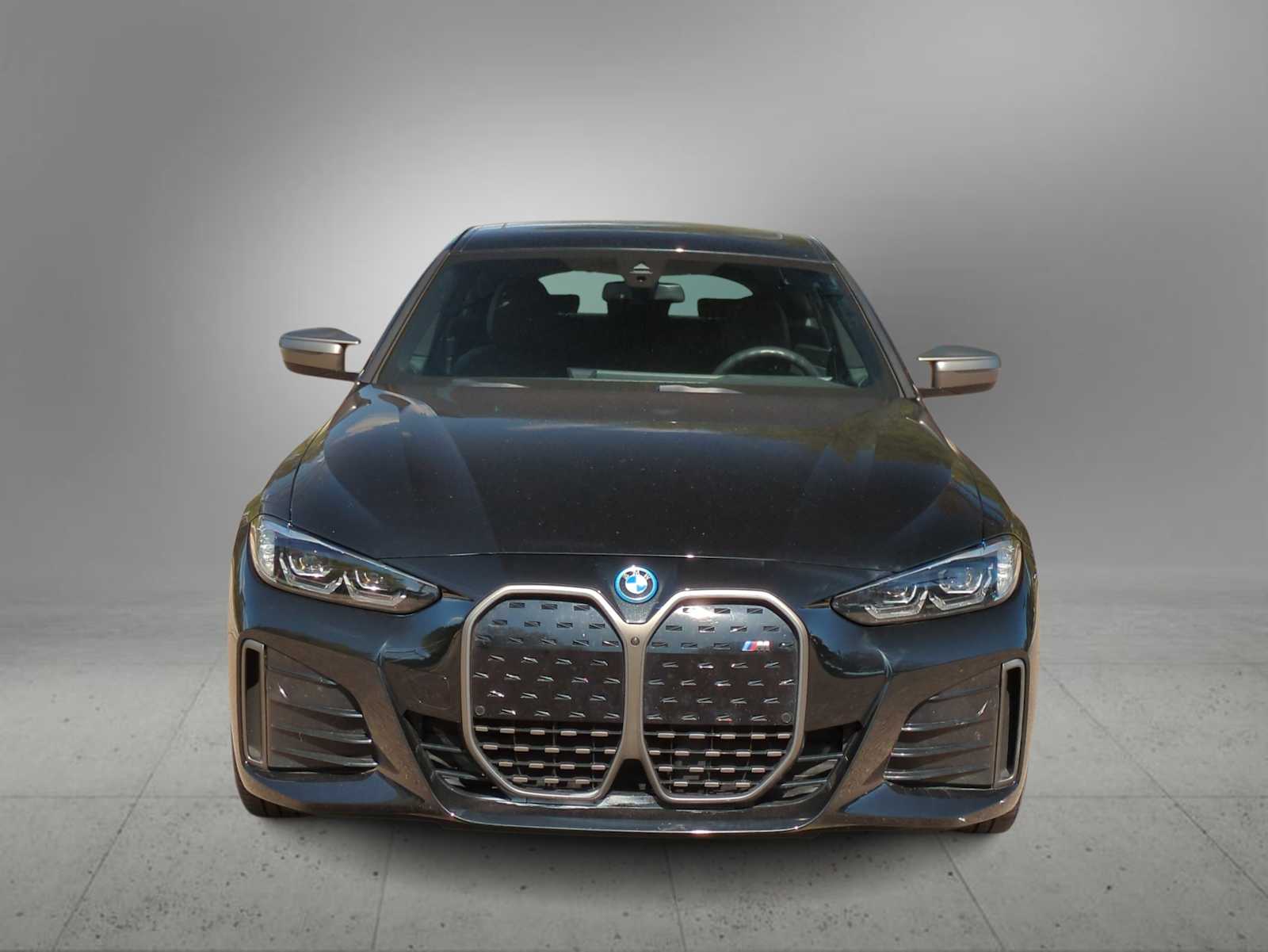 Thumbnail: 2023 BMW i4 - 3