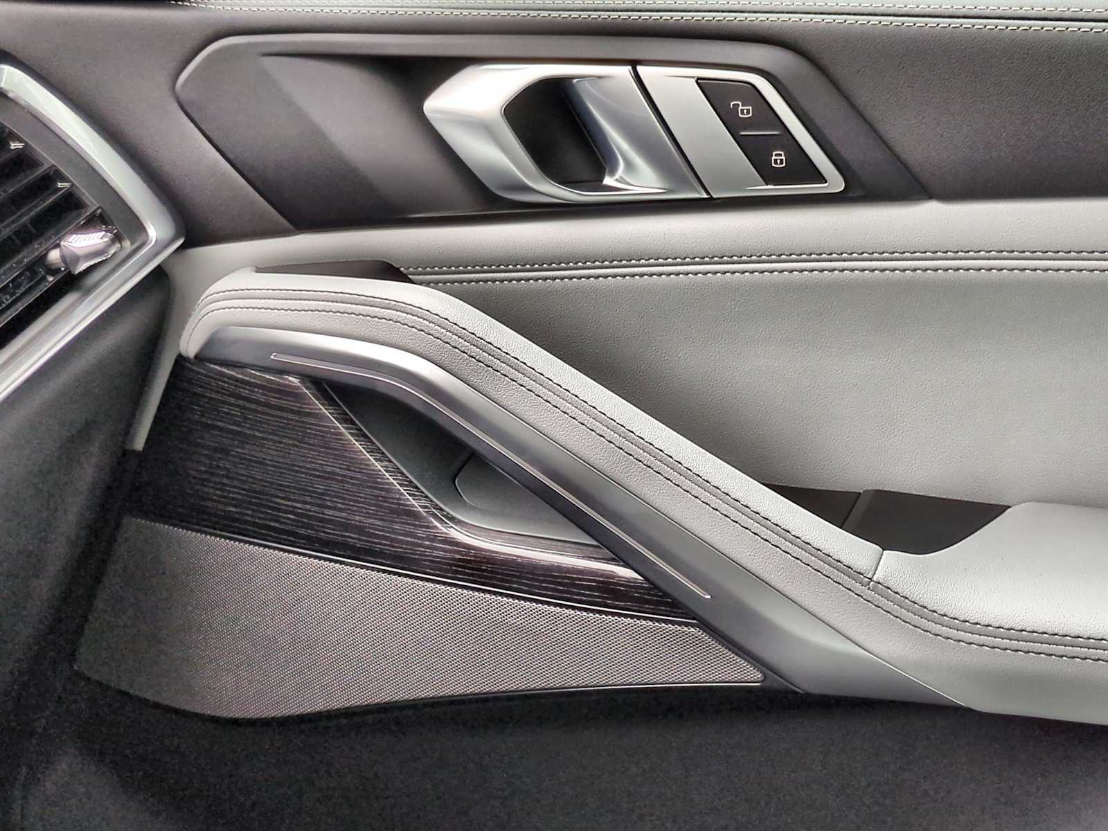 Thumbnail: 2026 BMW X6 - 38