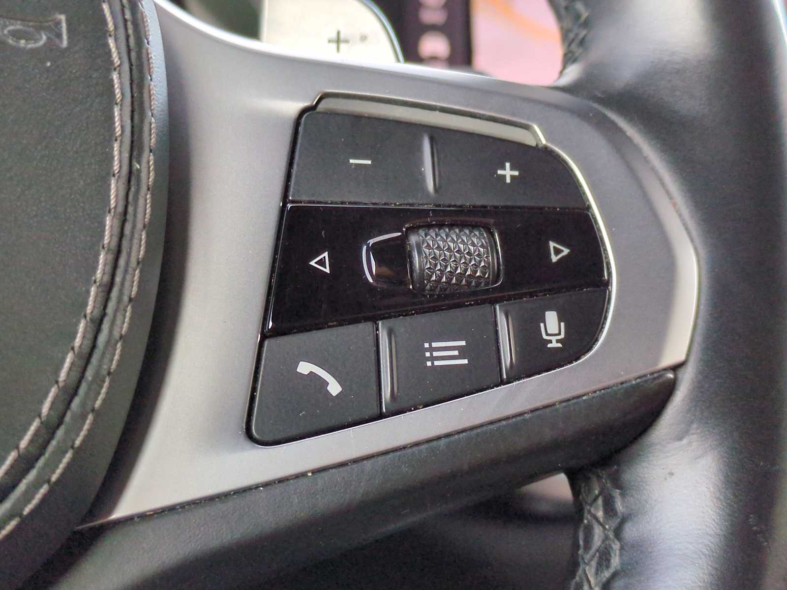 Thumbnail: 2020 BMW X7 - 27