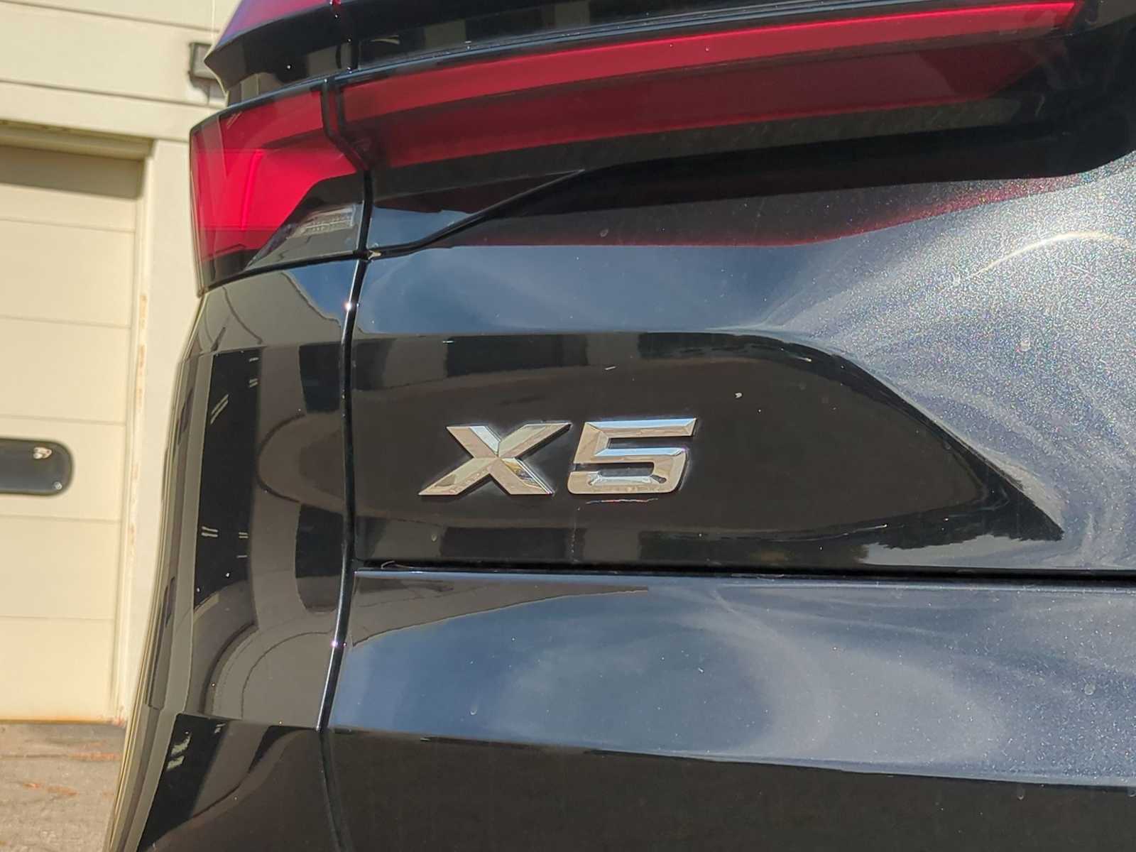 Thumbnail: 2024 BMW X5 - 13