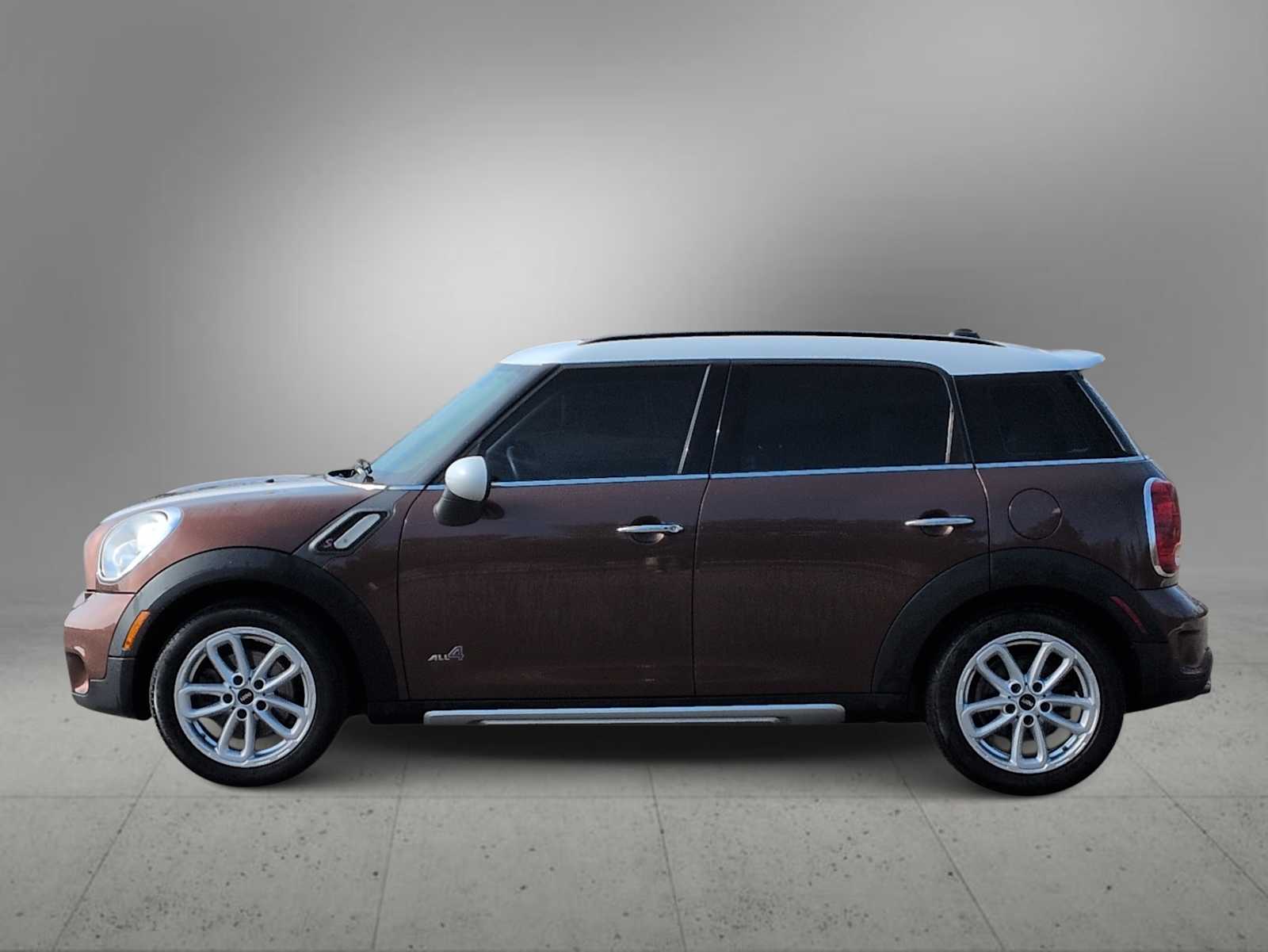 Thumbnail: 2015 MINI Cooper Countryman - 5
