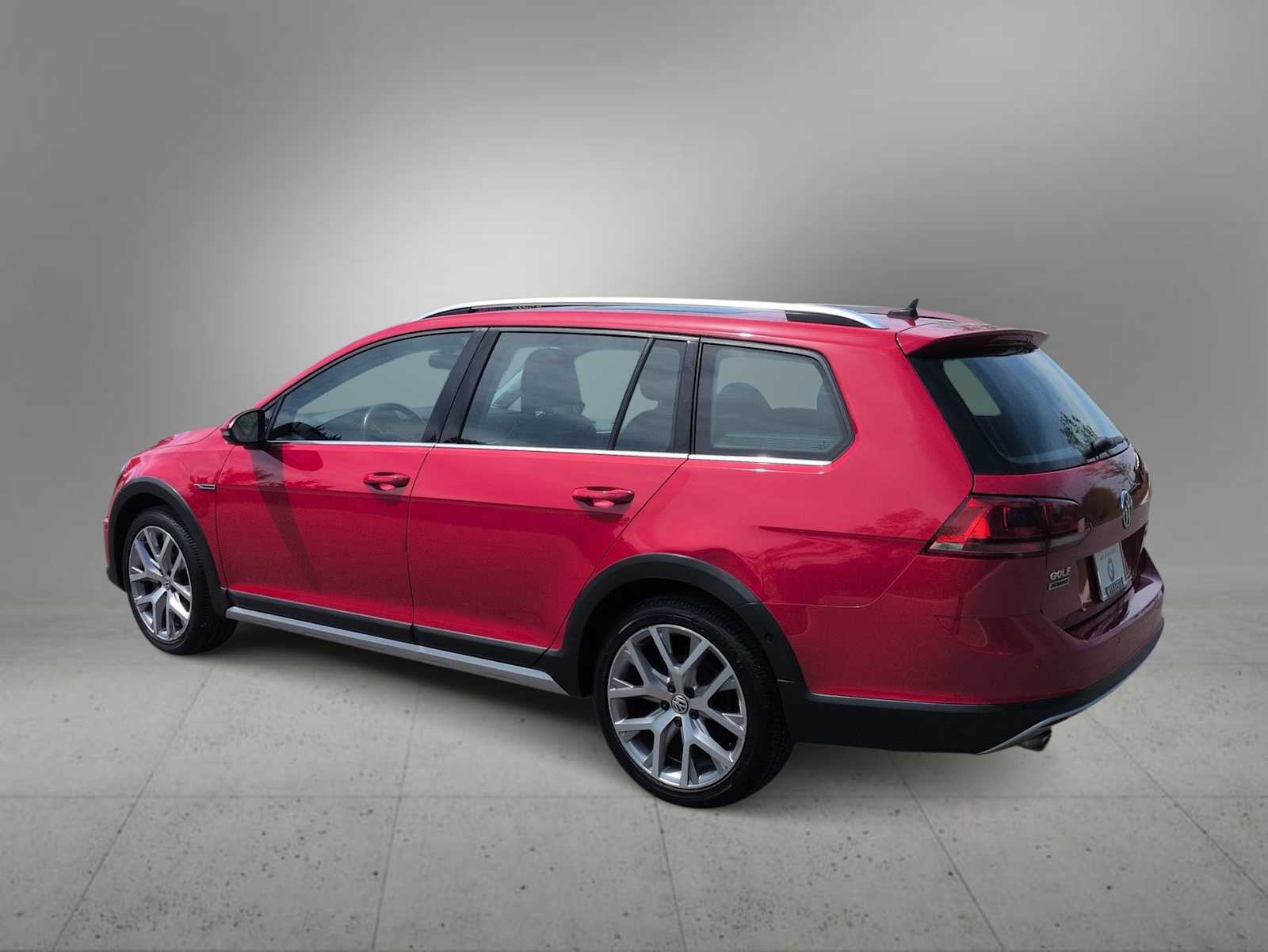 Thumbnail: 2017 Volkswagen Golf - 6