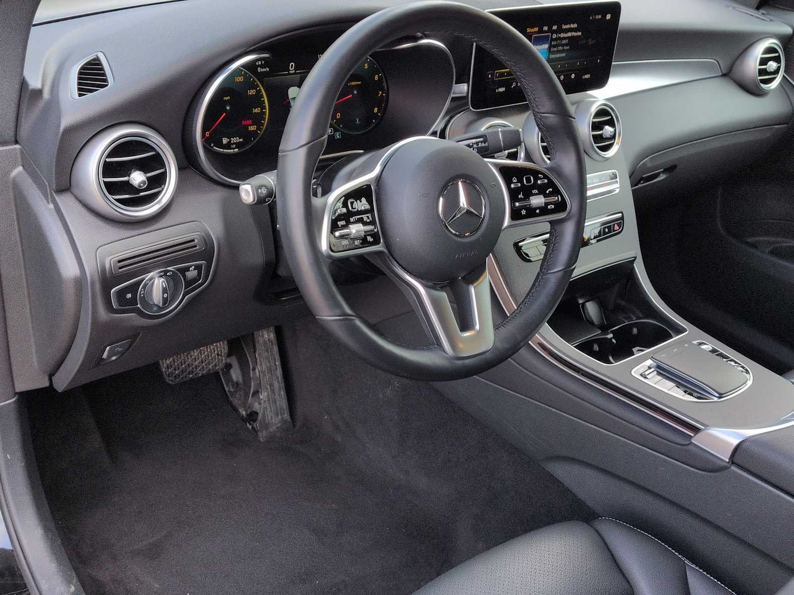 Thumbnail: 2022 Mercedes-Benz GLC - 10