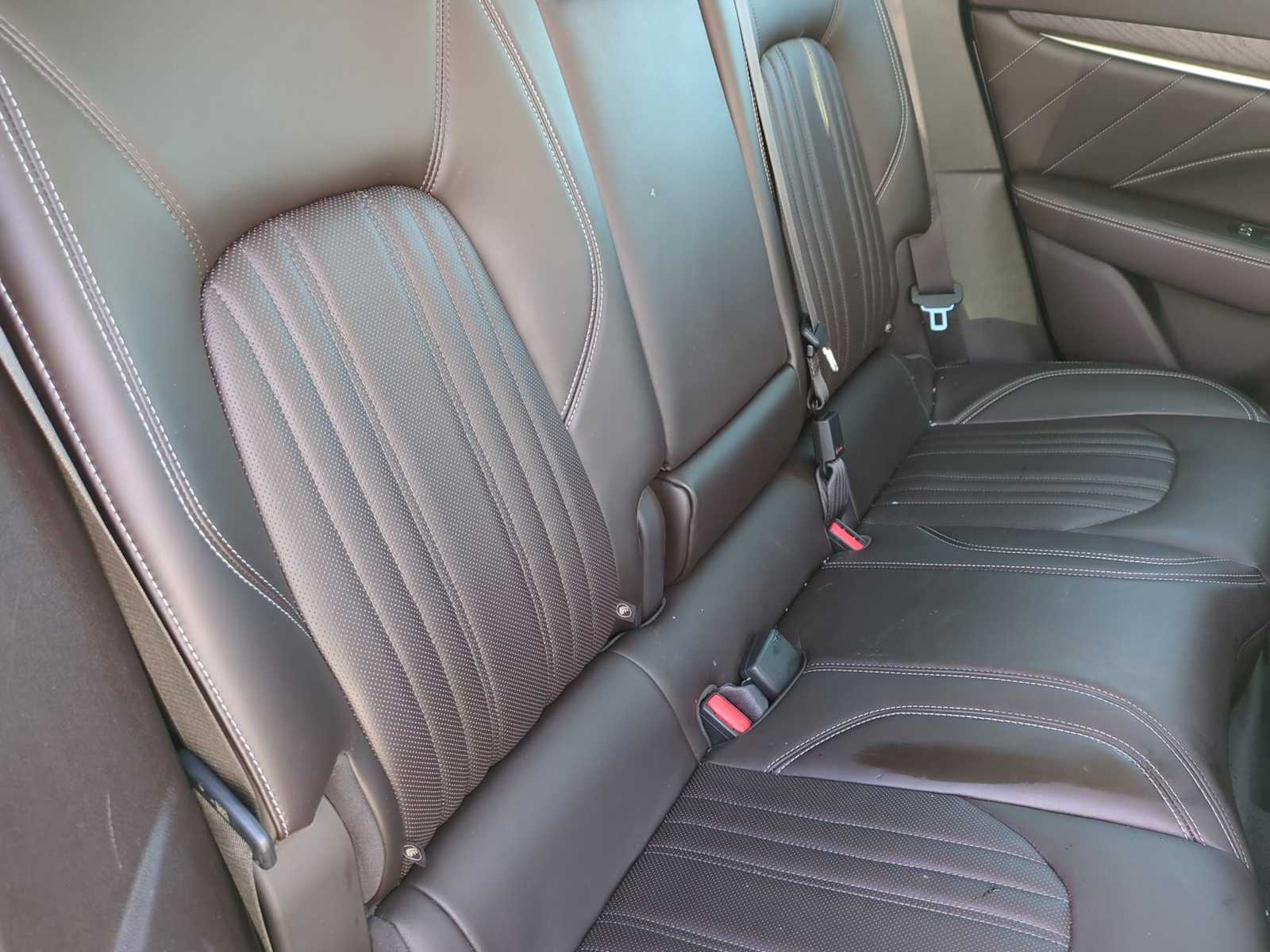 Thumbnail: 2019 Maserati Levante - 22