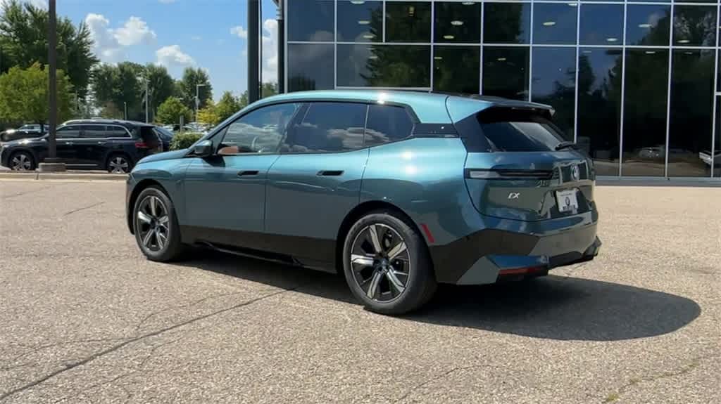 Thumbnail: 2025 BMW iX - 6