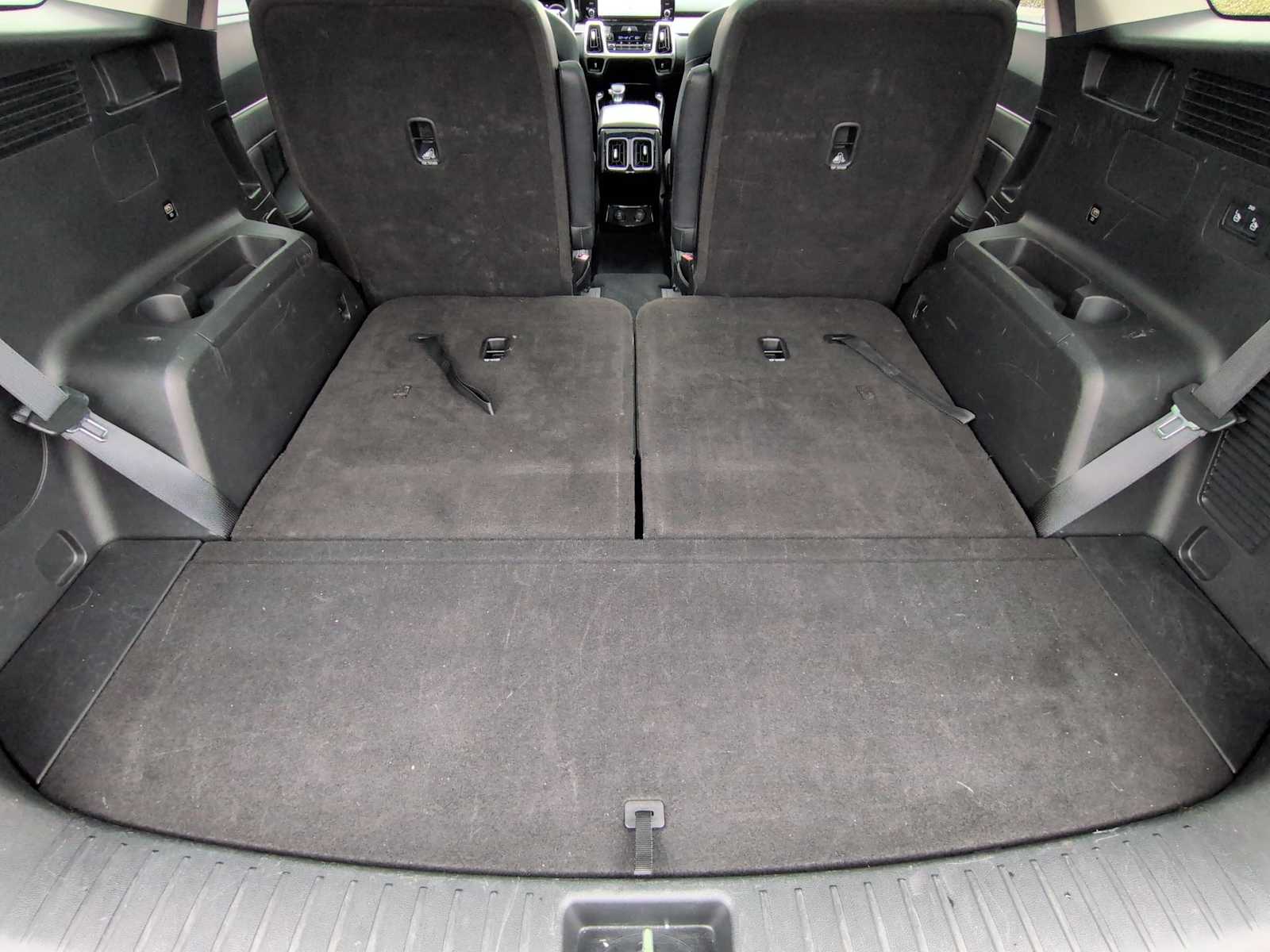 Thumbnail: 2021 Kia Sorento - 36