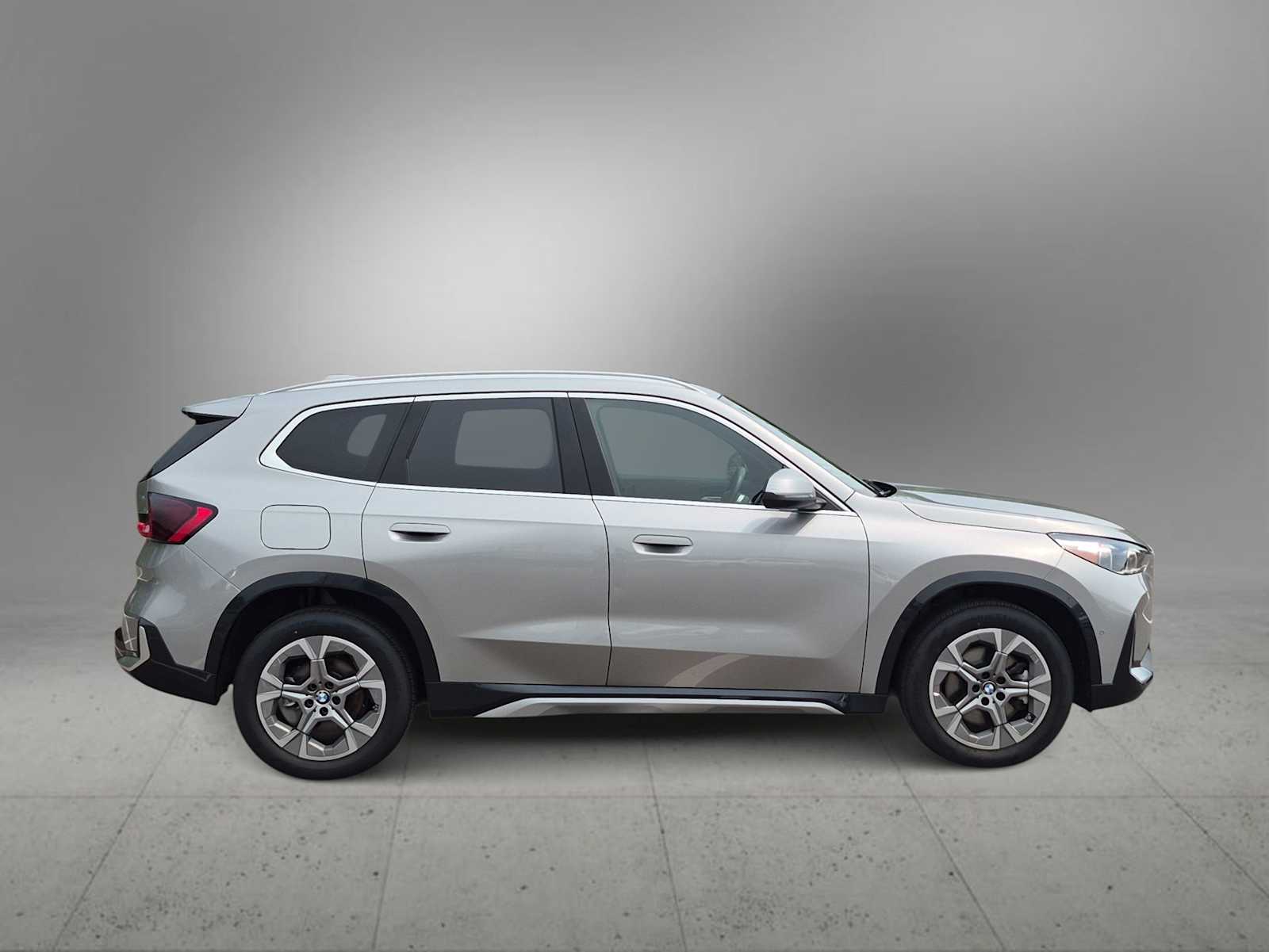 2026 BMW X1 XDrive28i - Photo 9
