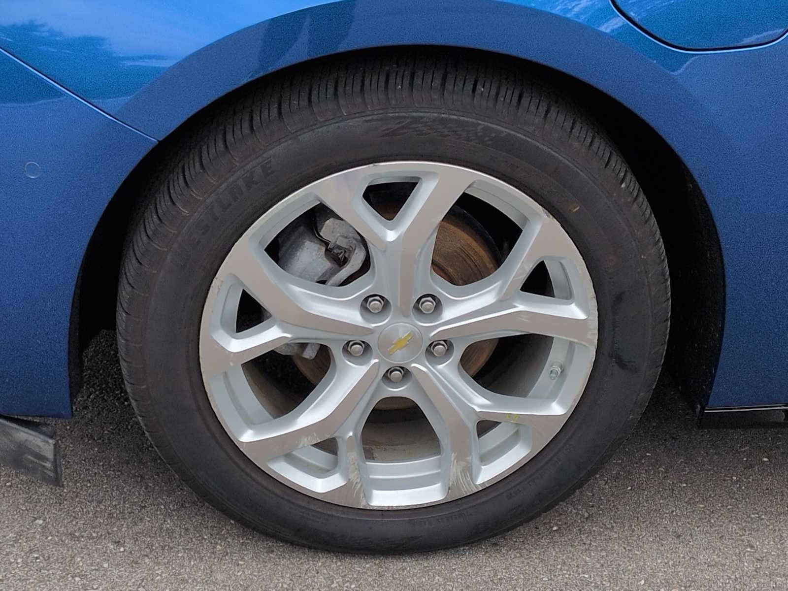 Thumbnail: 2016 Chevrolet Volt - 14