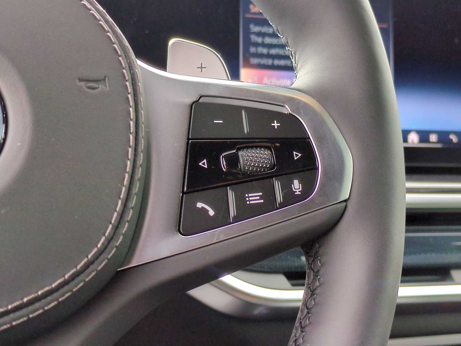 Thumbnail: 2026 BMW X5 - 25