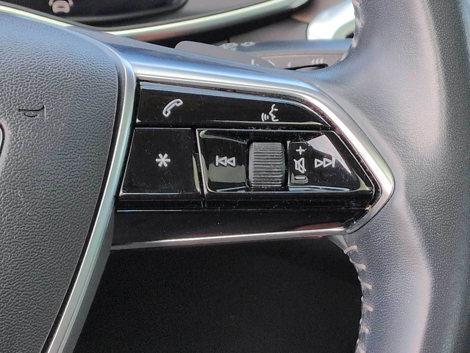 Thumbnail: 2019 Audi A6 - 26