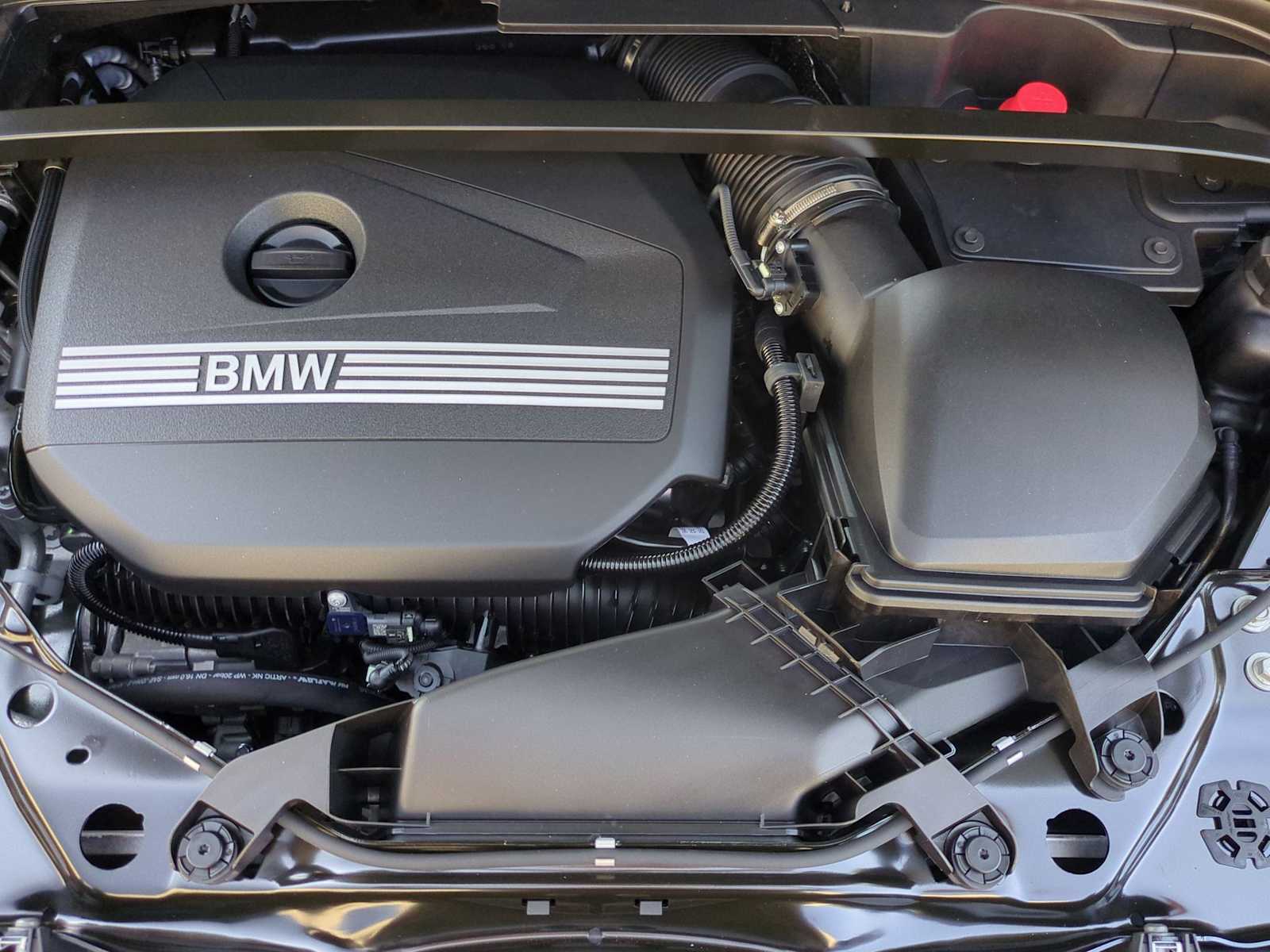 Thumbnail: 2025 BMW X1 - 15
