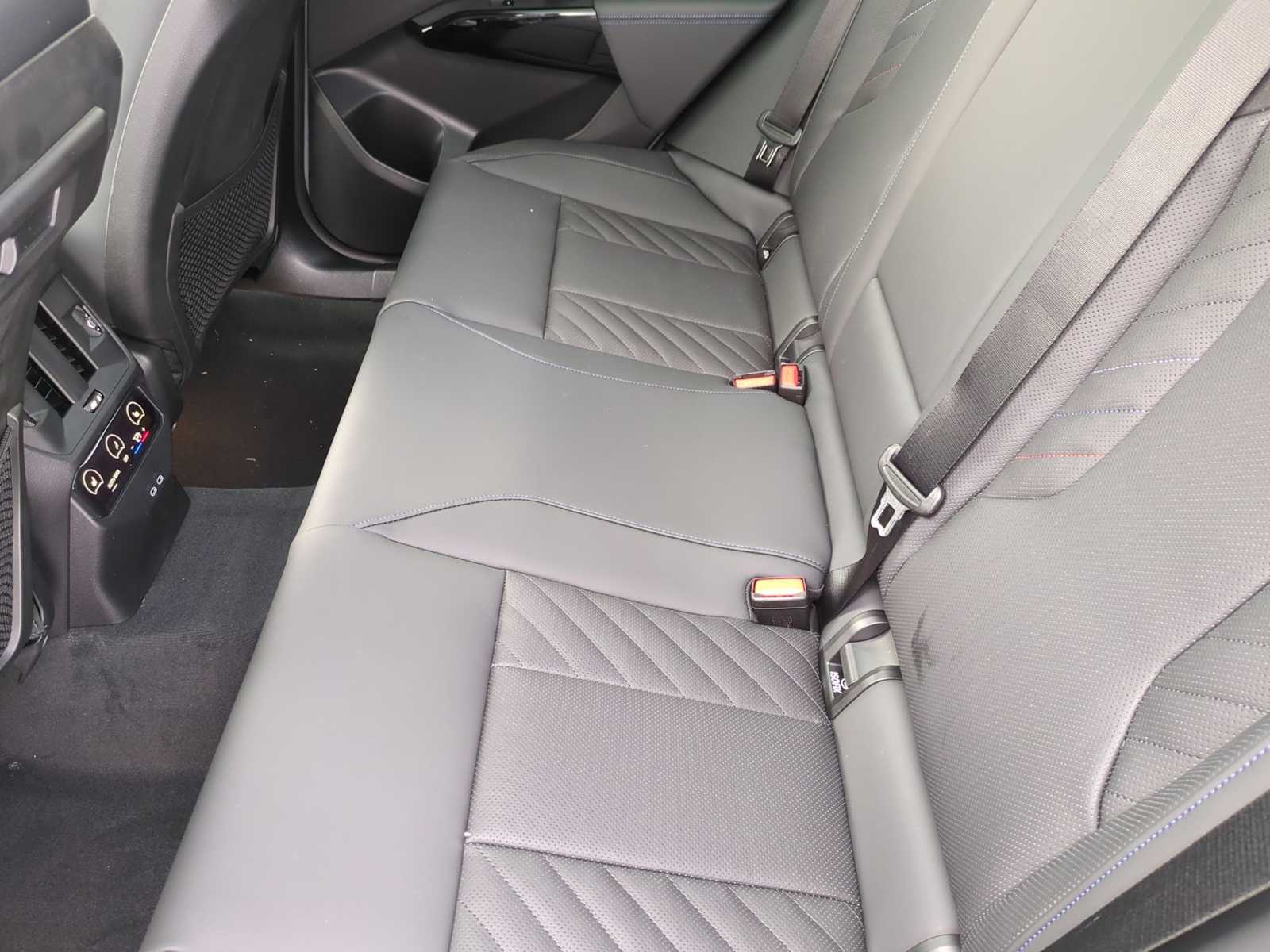 Thumbnail: 2026 BMW X3 - 20