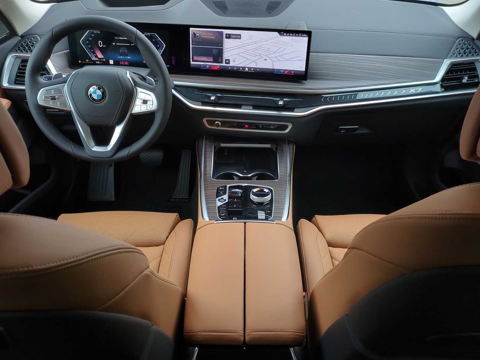 Thumbnail: 2025 BMW X7 - 16